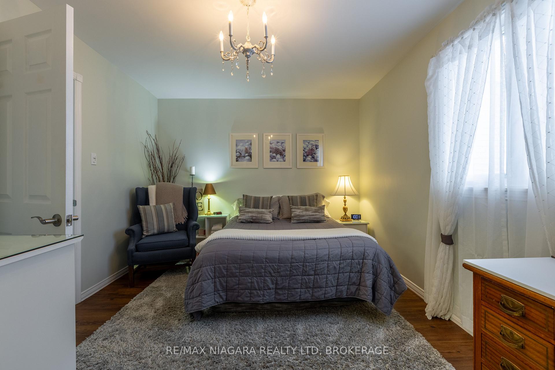 Photo 22 of Unit 5, 130 Livingston Avenue, Grimsby, Grimsby West — HOMEH