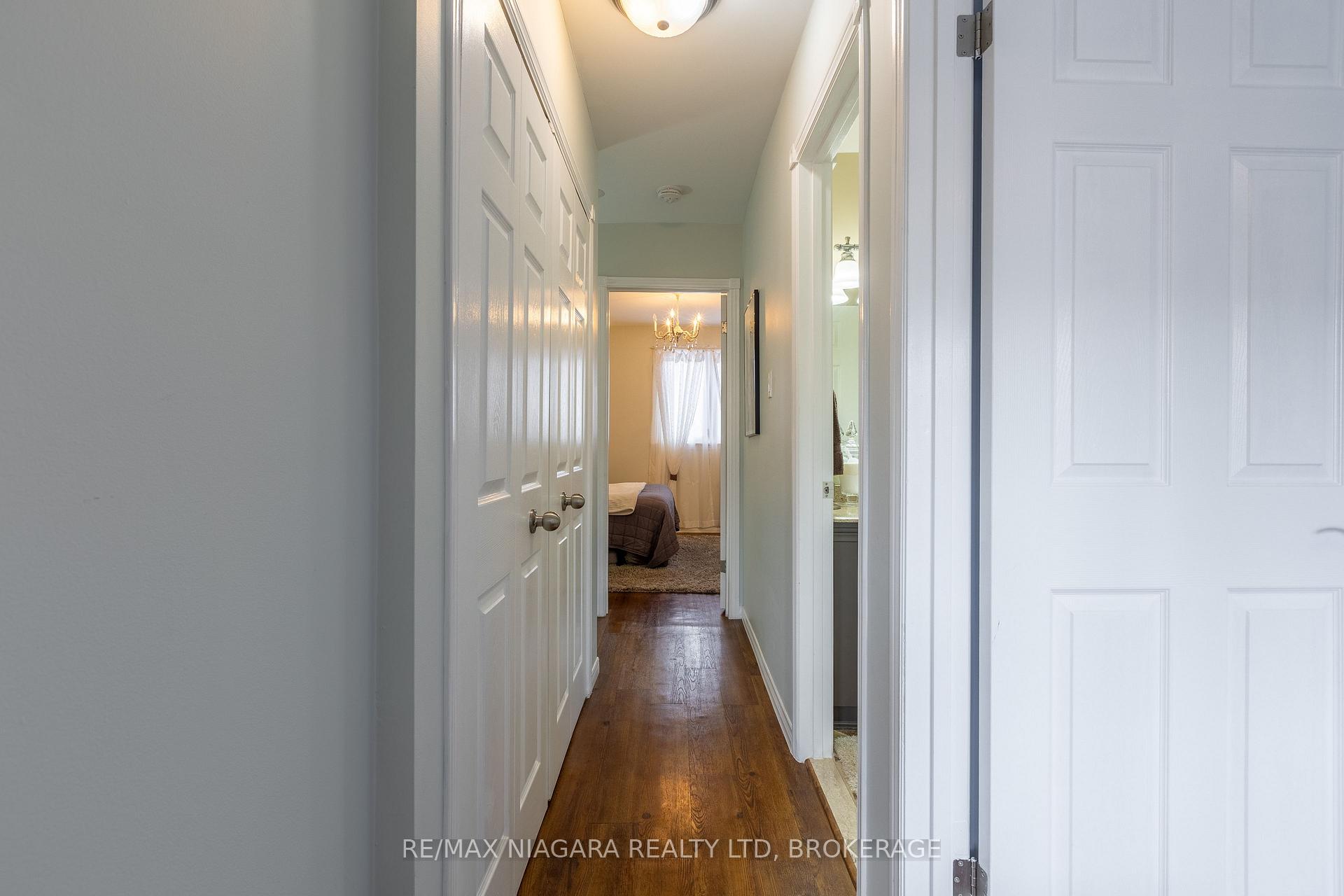 Photo 26 of Unit 5, 130 Livingston Avenue, Grimsby, Grimsby West — HOMEH
