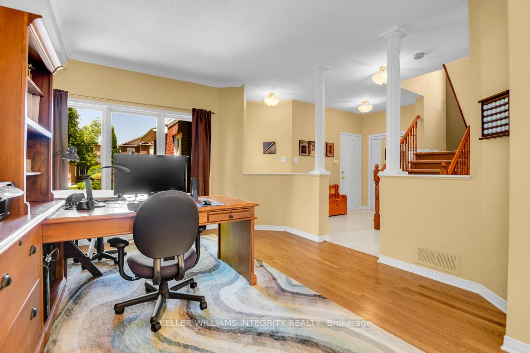 Photo 5 of 1042 Rocky Harbour Crescent, Ottawa, Riverside South/Gloucester Glen — HOMEH