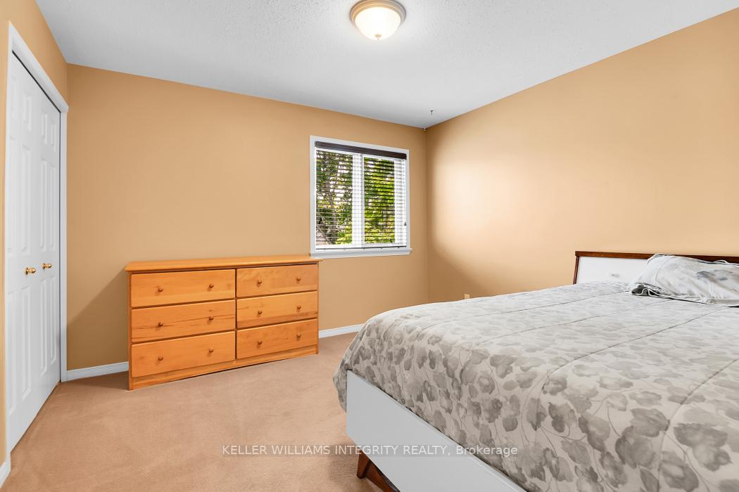 Photo 21 of 1042 Rocky Harbour Crescent, Ottawa, Riverside South/Gloucester Glen — HOMEH