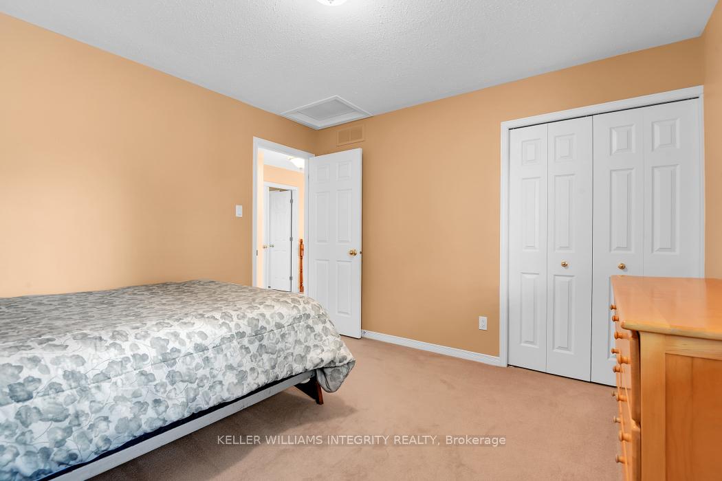 Photo 22 of 1042 Rocky Harbour Crescent, Ottawa, Riverside South/Gloucester Glen — HOMEH