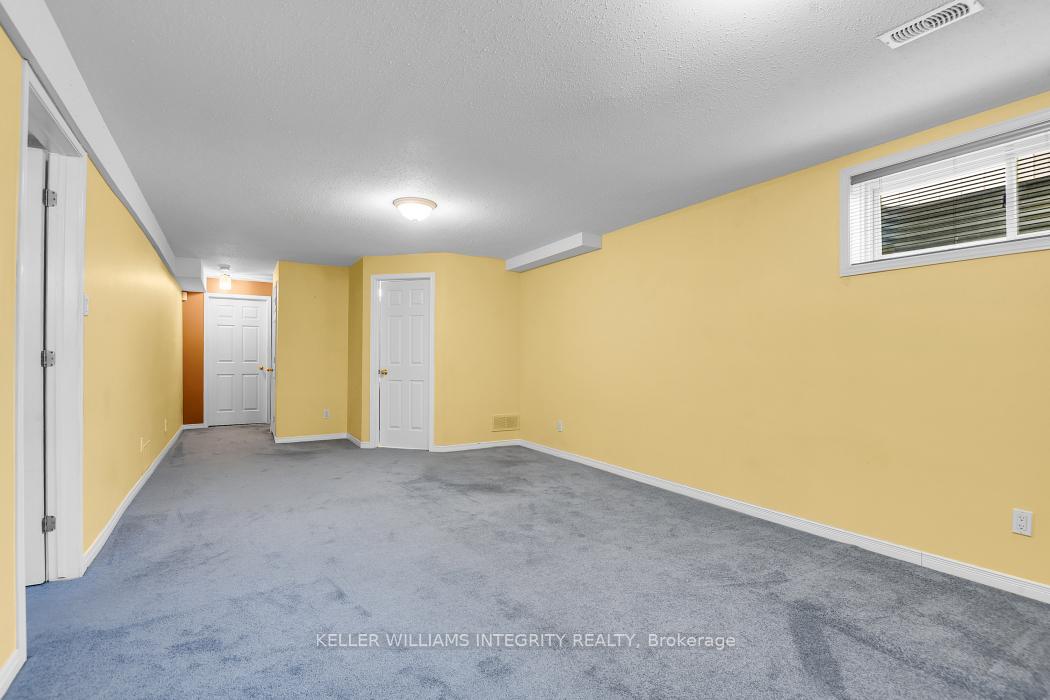 Photo 25 of 1042 Rocky Harbour Crescent, Ottawa, Riverside South/Gloucester Glen — HOMEH