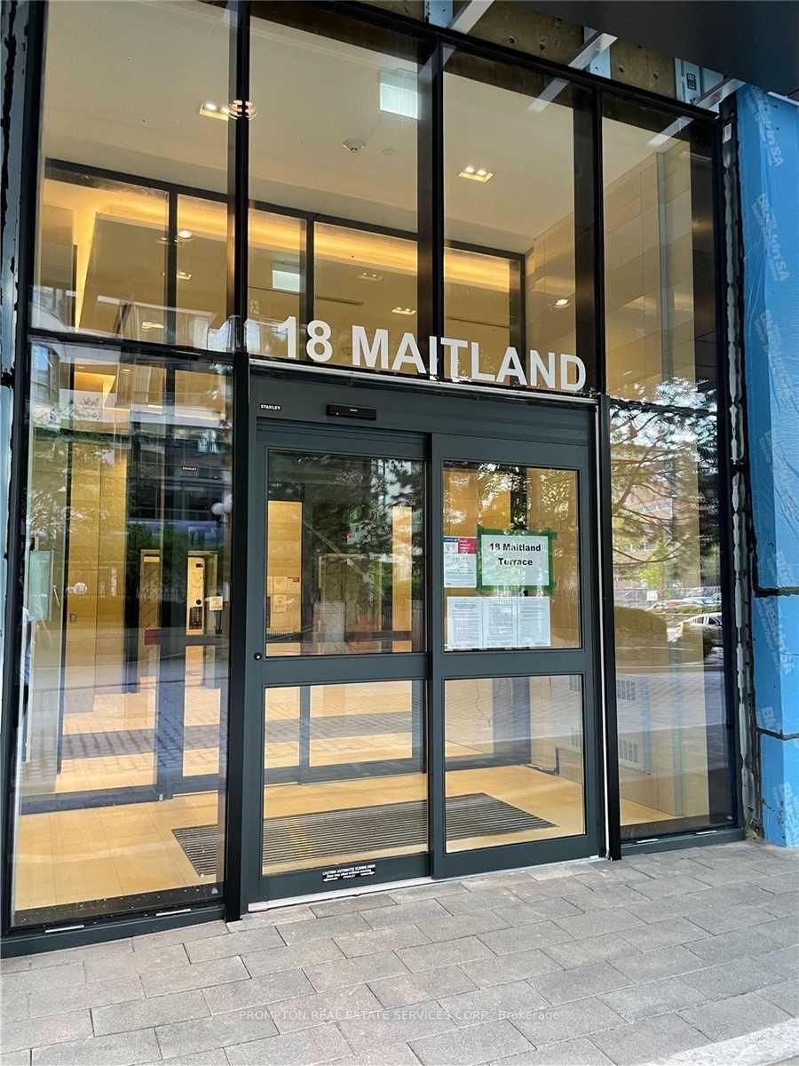 Front of Unit 913, 18 Maitland Terrace
