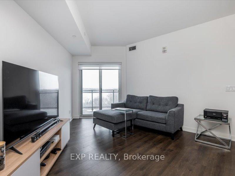 Photo 10 of Unit 708, 56 Lakeside Terrace, Barrie, Little Lake — HOMEH