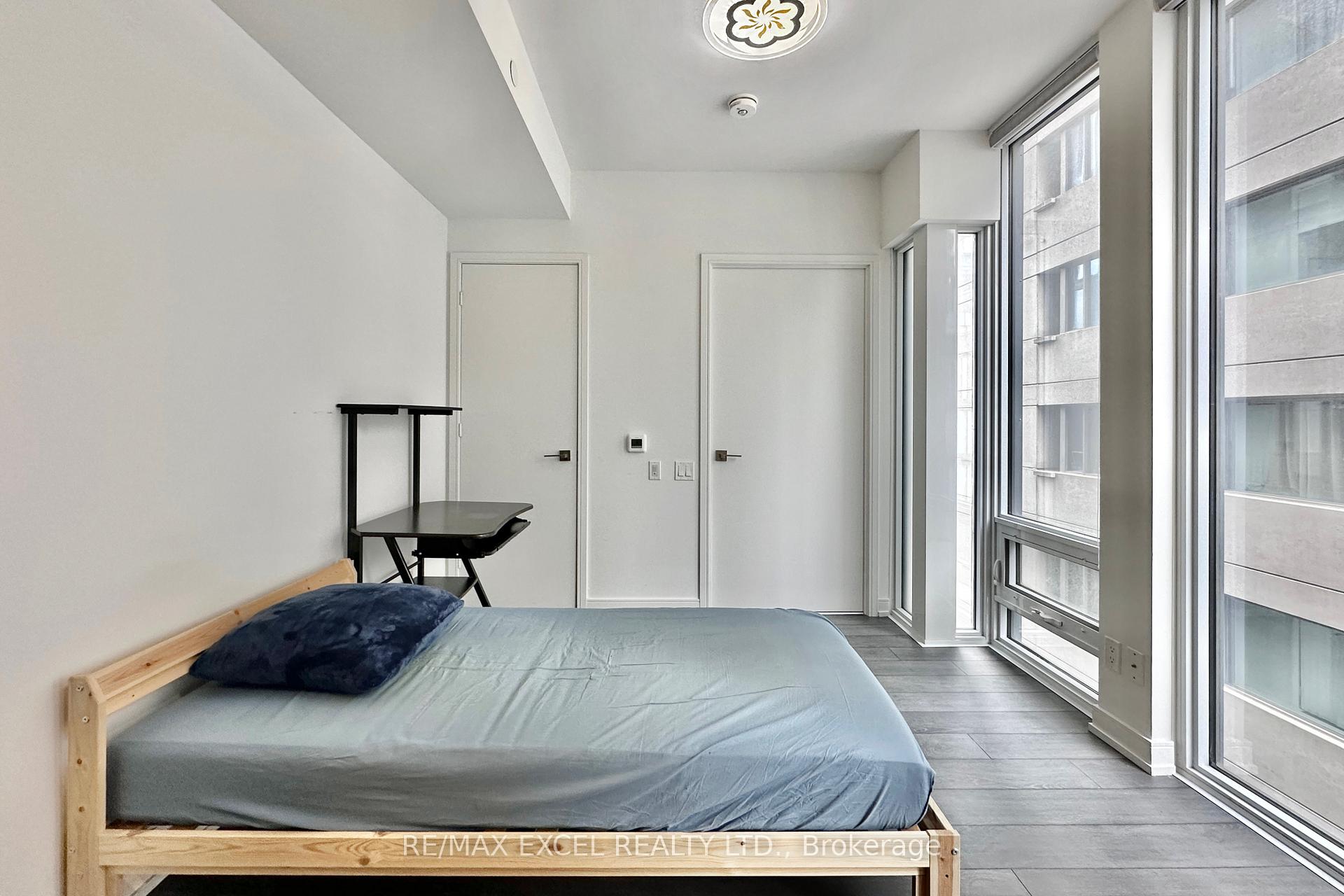 Photo 9 of Unit 2010, 28 Wellesley Street E, Toronto, Church-Yonge Corridor — HOMEH