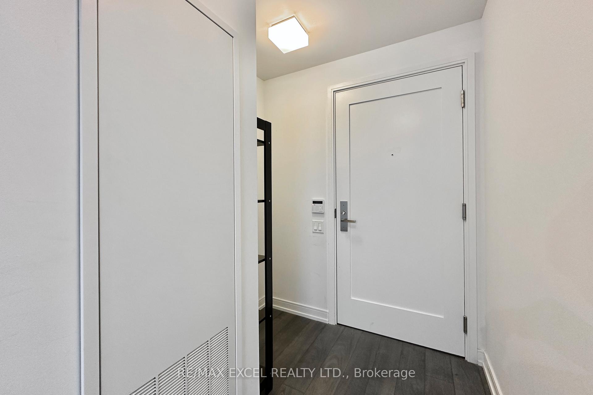 Photo 17 of Unit 2010, 28 Wellesley Street E, Toronto, Church-Yonge Corridor — HOMEH