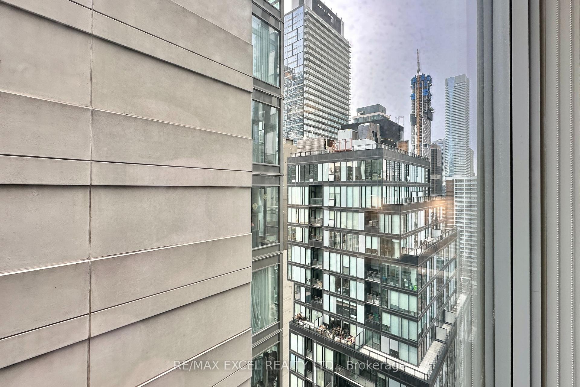 Photo 18 of Unit 2010, 28 Wellesley Street E, Toronto, Church-Yonge Corridor — HOMEH