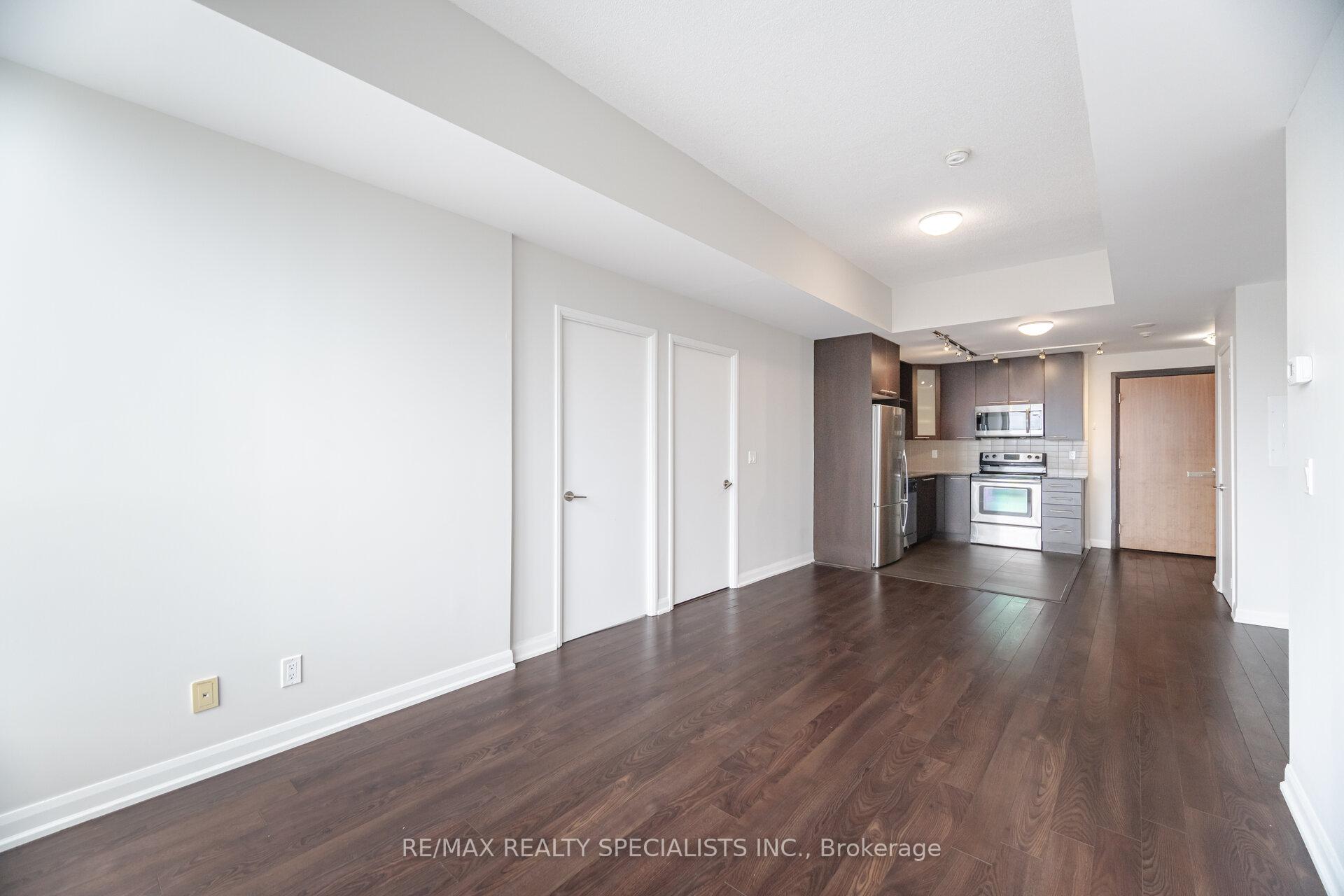 Photo 6 of Unit 2208, 500 Sherbourne Street, Toronto, North St. James Town — HOMEH