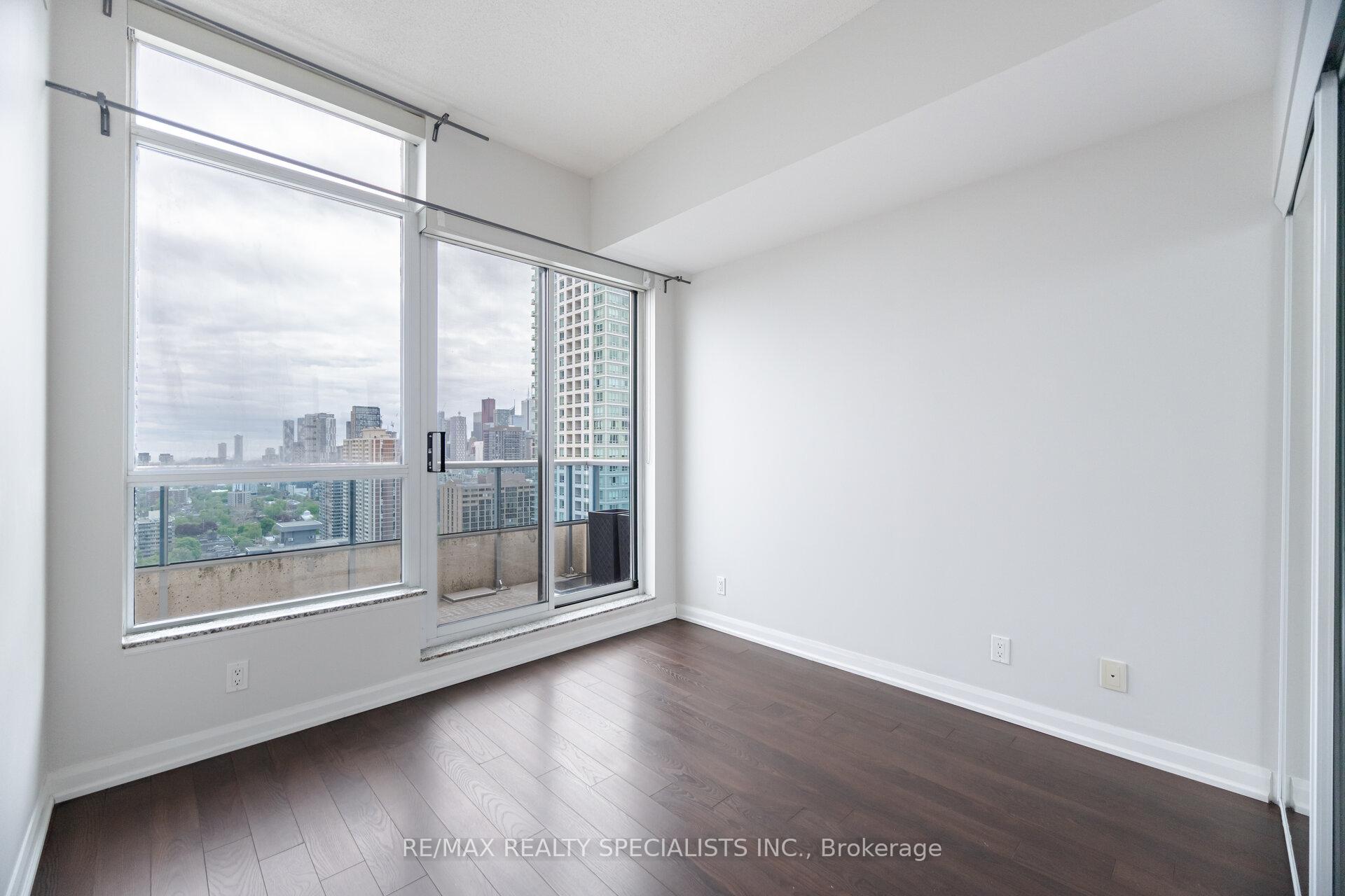 Photo 14 of Unit 2208, 500 Sherbourne Street, Toronto, North St. James Town — HOMEH
