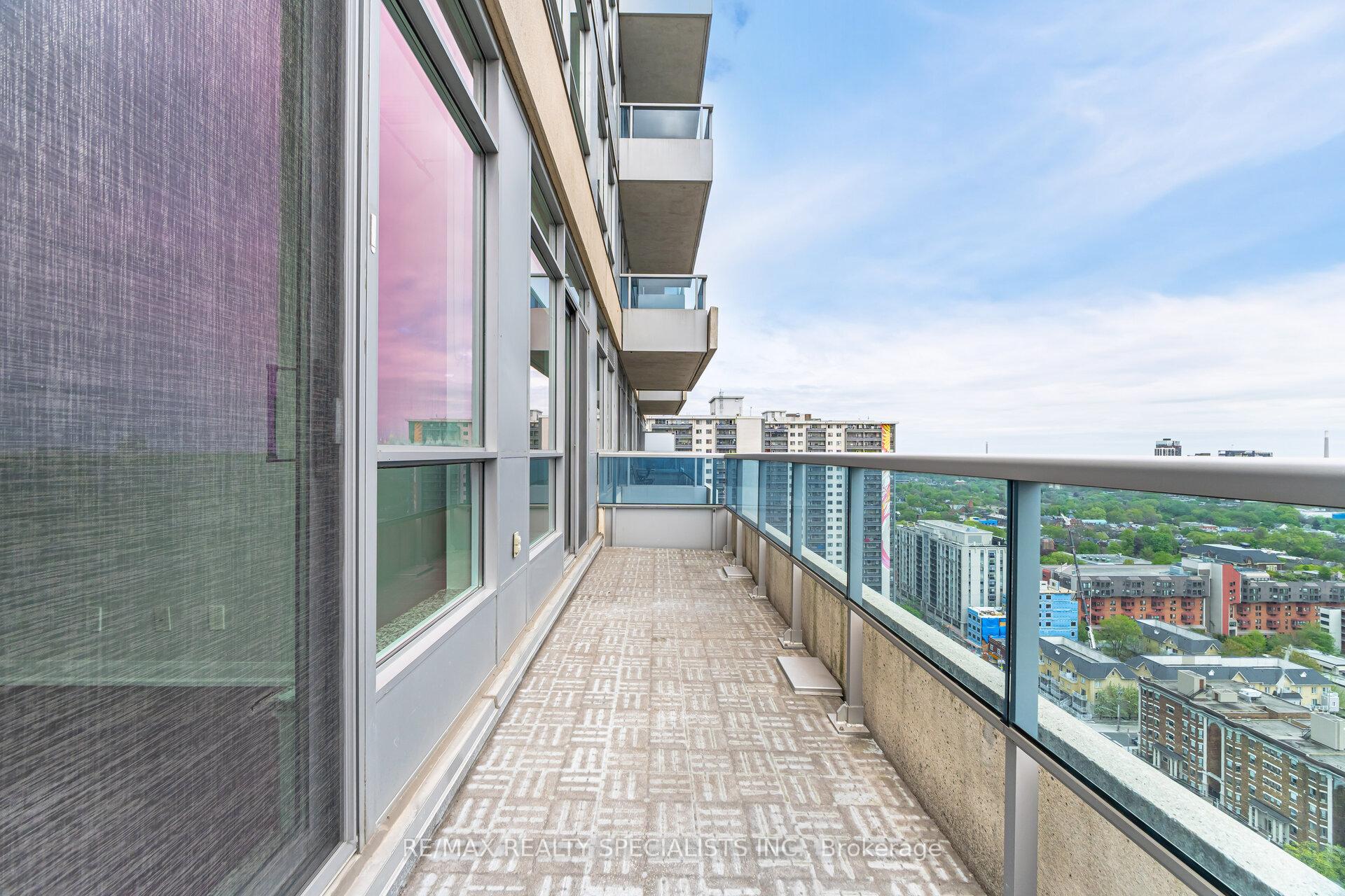 Photo 17 of Unit 2208, 500 Sherbourne Street, Toronto, North St. James Town — HOMEH
