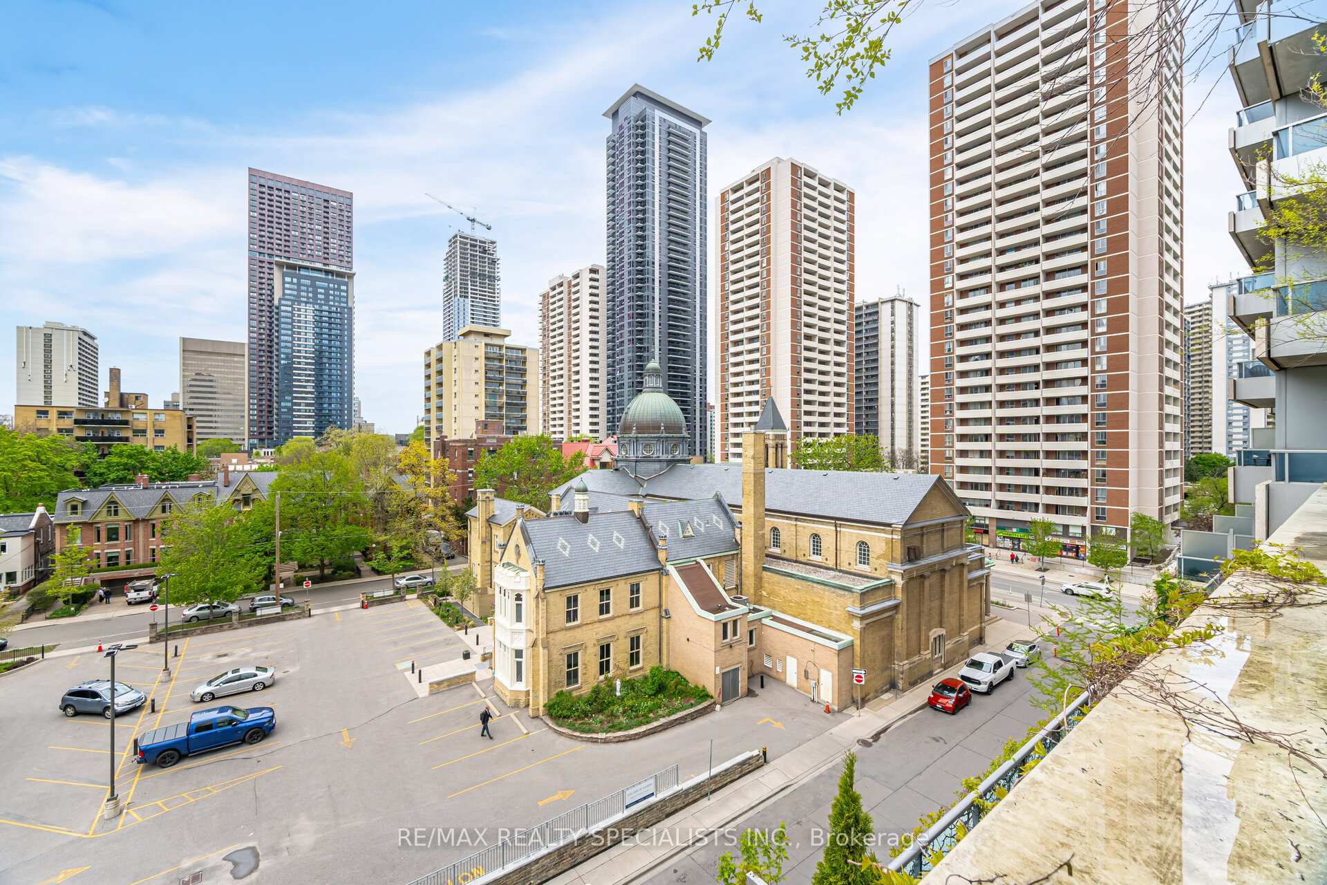 Photo 22 of Unit 2208, 500 Sherbourne Street, Toronto, North St. James Town — HOMEH