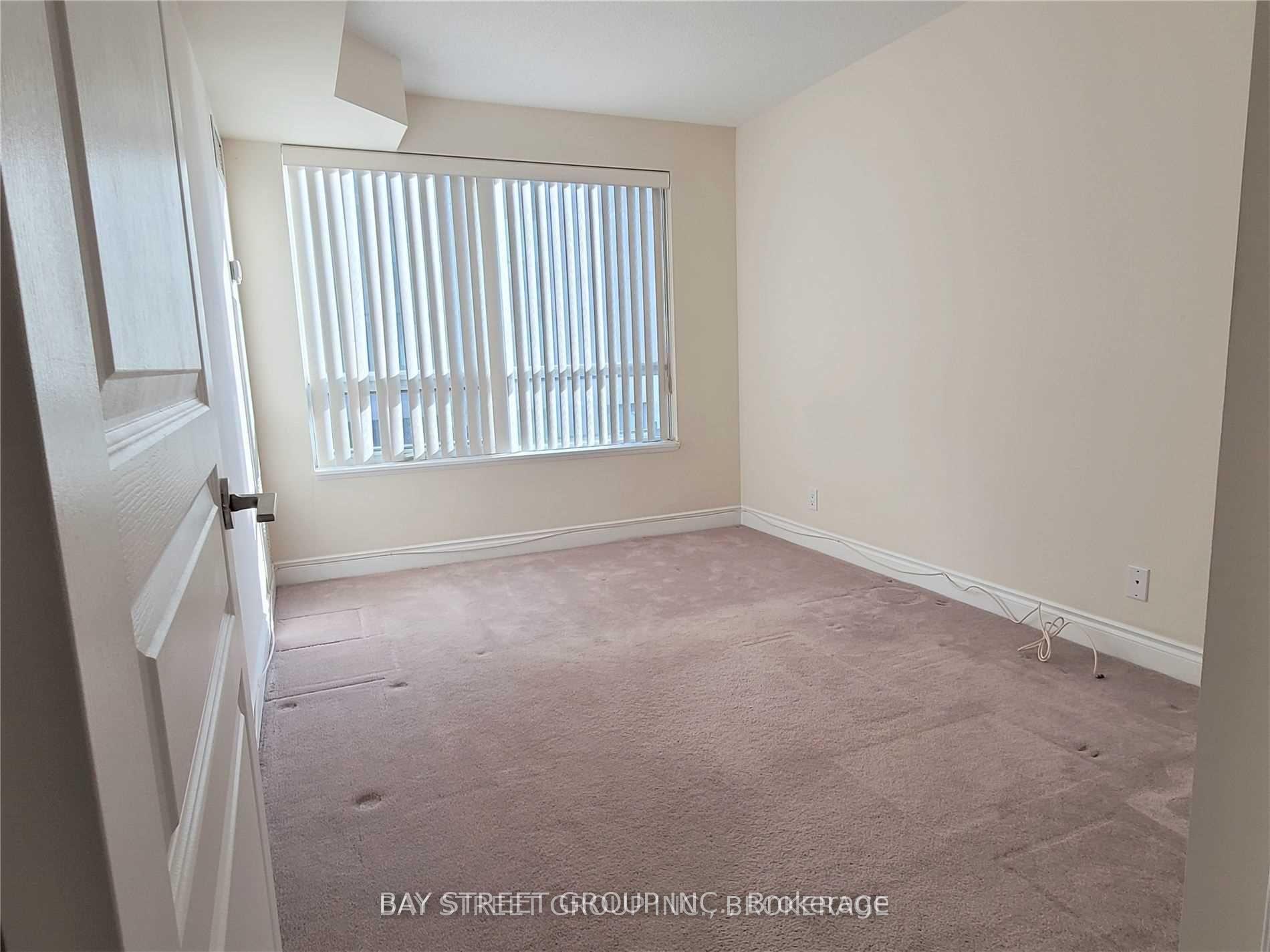 Photo 9 of Unit 302, 55 South Town Centre Boulevard, Markham, Unionville — HOMEH