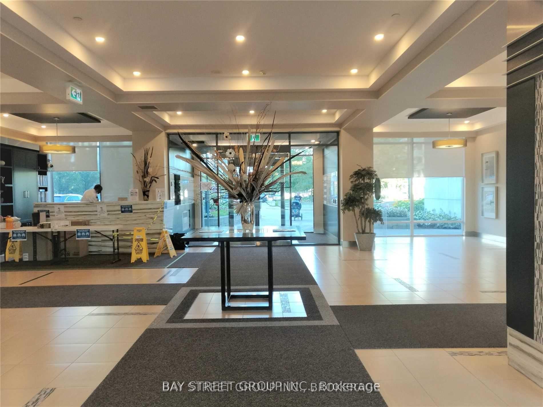 Photo 2 of Unit 302, 55 South Town Centre Boulevard, Markham, Unionville — HOMEH