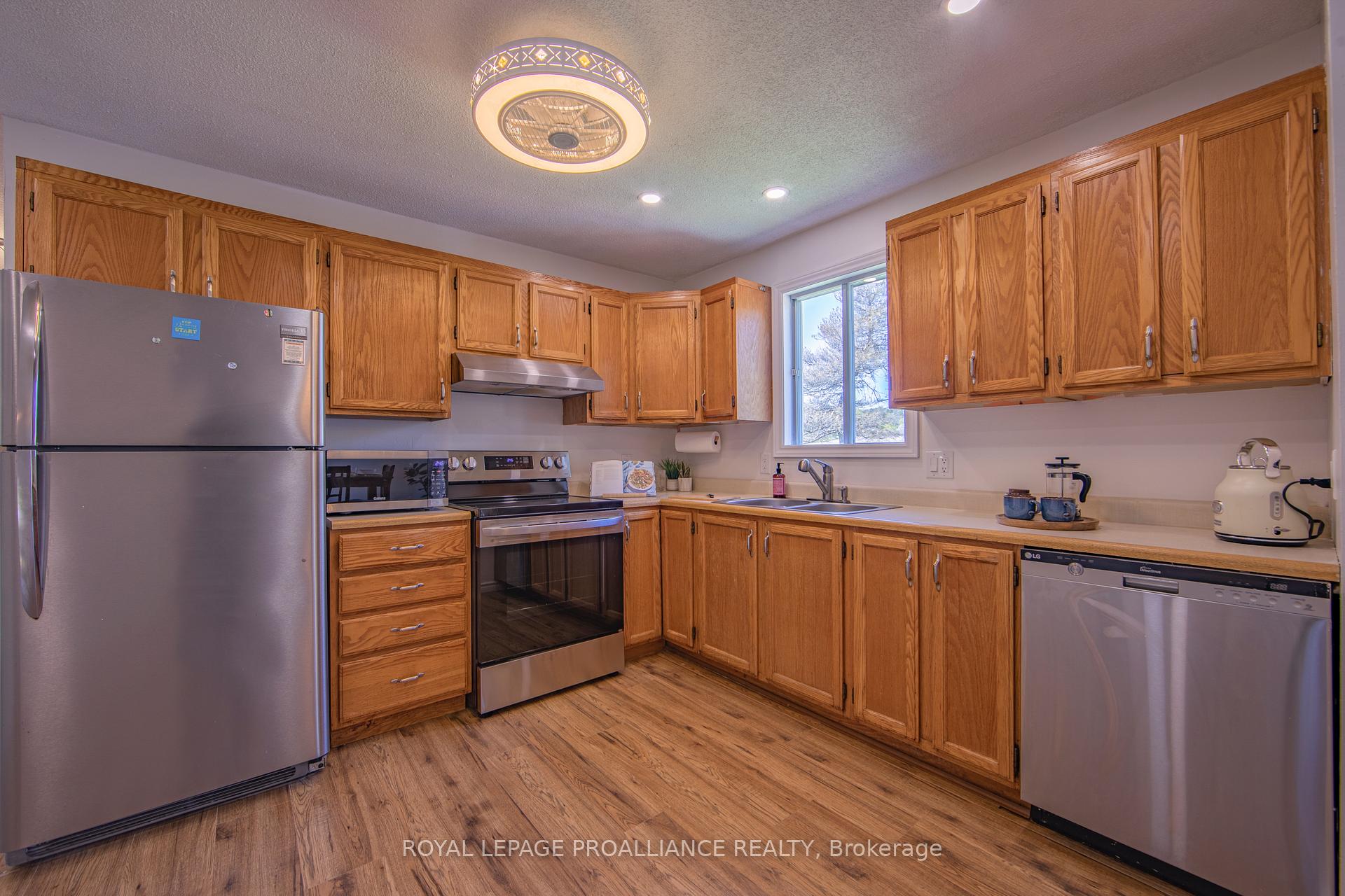 Photo 13 of 23 Scott Street, Cramahe, Colborne — HOMEH