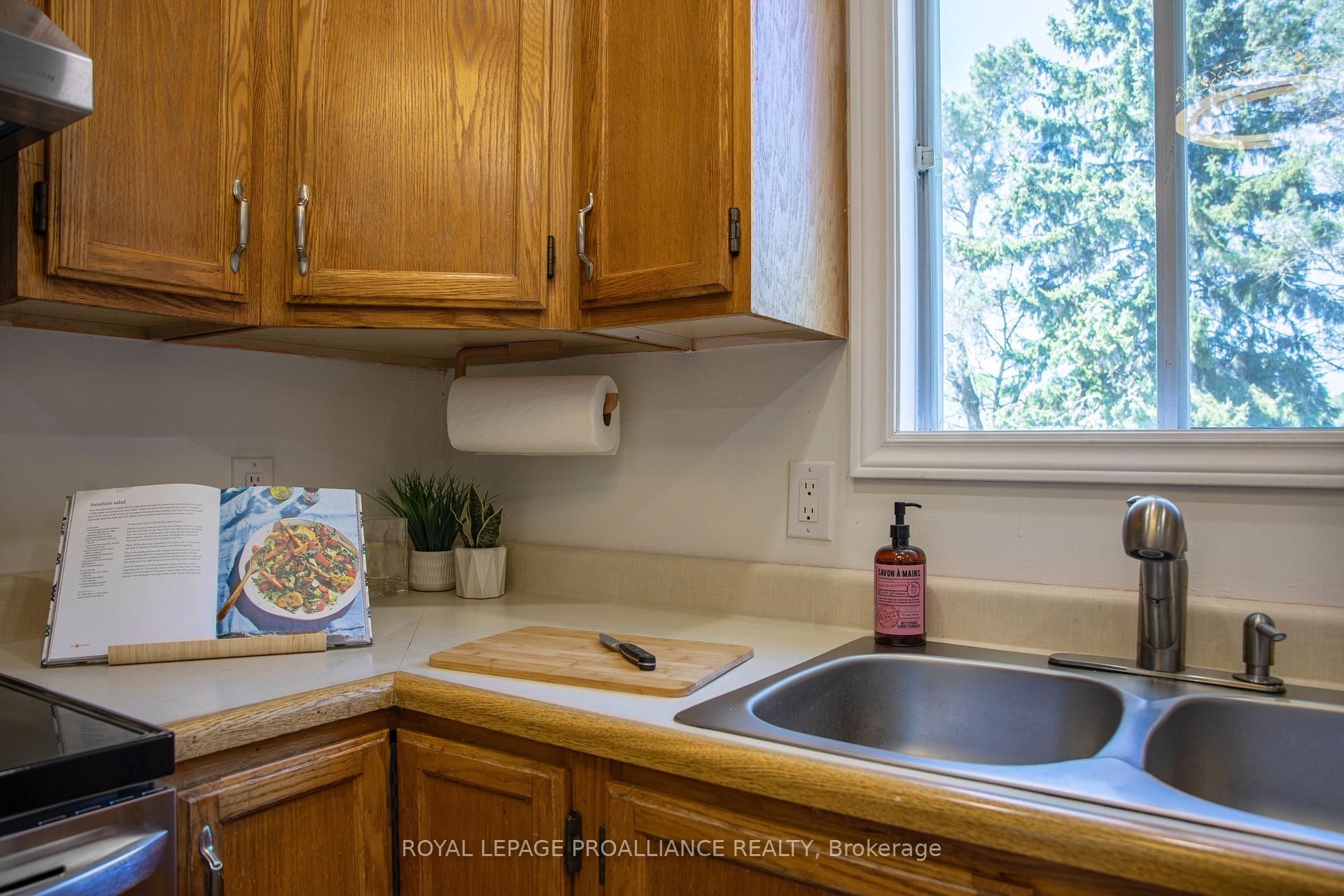 Photo 15 of 23 Scott Street, Cramahe, Colborne — HOMEH