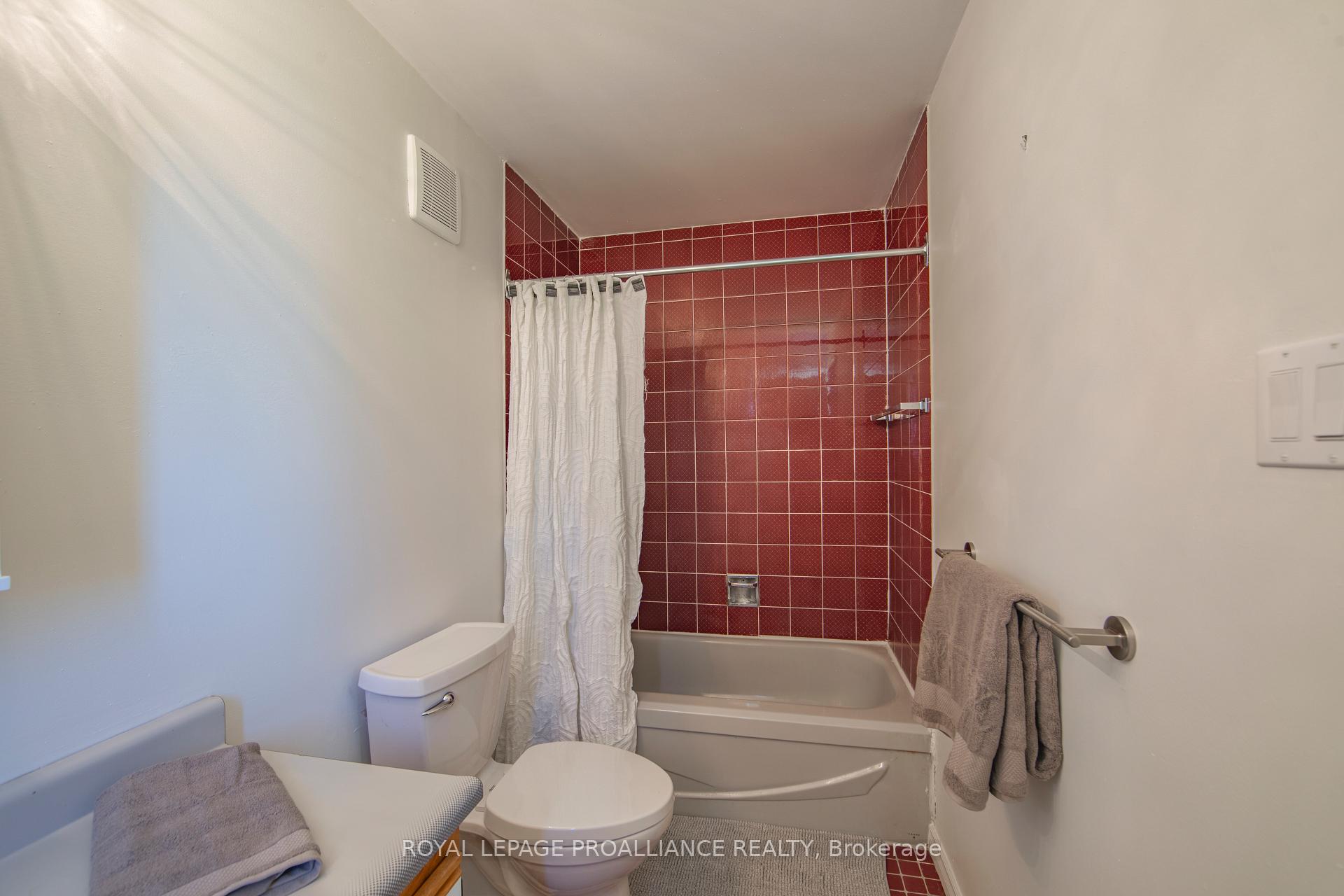 Photo 21 of 23 Scott Street, Cramahe, Colborne — HOMEH