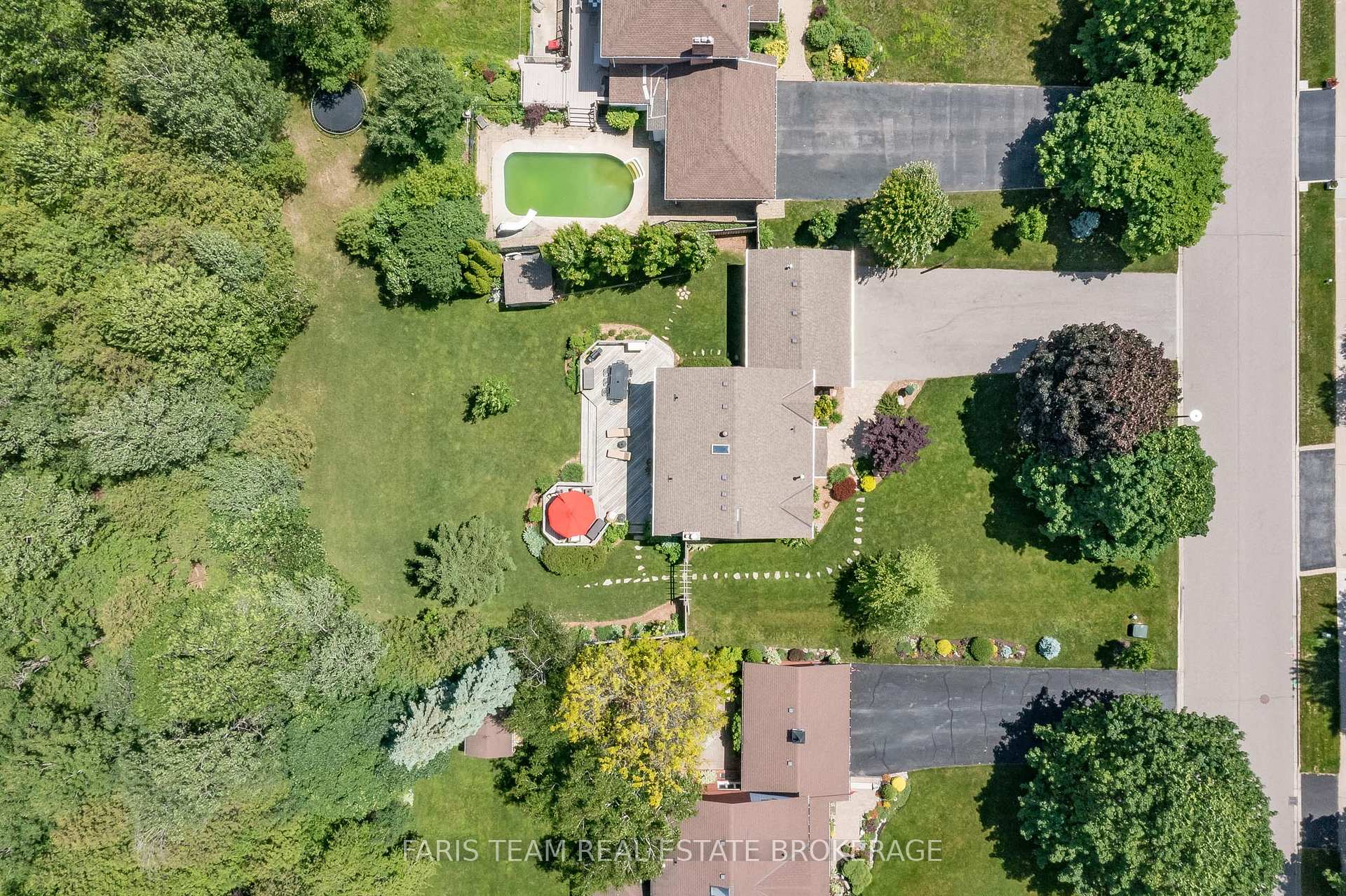 Photo 40 of 68 Marilyn Street, Caledon, Caledon East — HOMEH