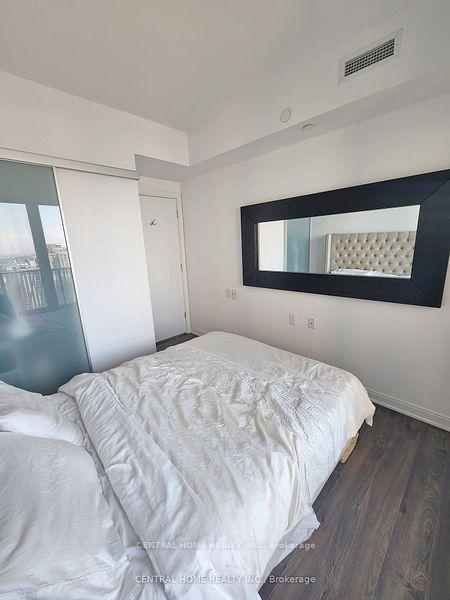 Photo 8 of Unit 2704, 42 Charles Street E, Toronto, Church-Yonge Corridor — HOMEH