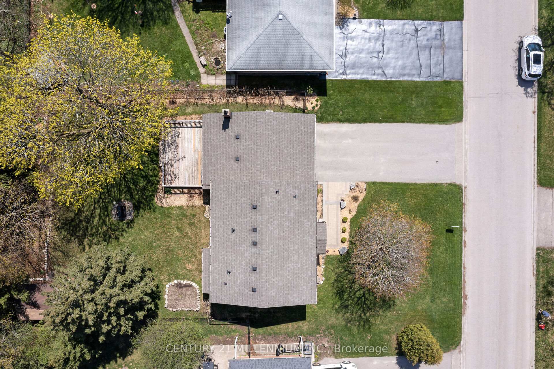 Photo 38 of 92 Waterford Drive, Erin — HOMEH