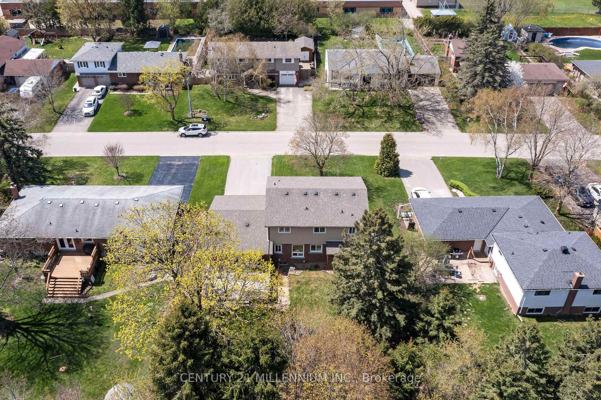Photo 40 of 92 Waterford Drive, Erin — HOMEH