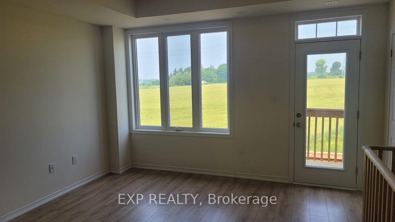 Photo 5 of Unit 27, 2663 Magdalen Path, Oshawa, Windfields — HOMEH