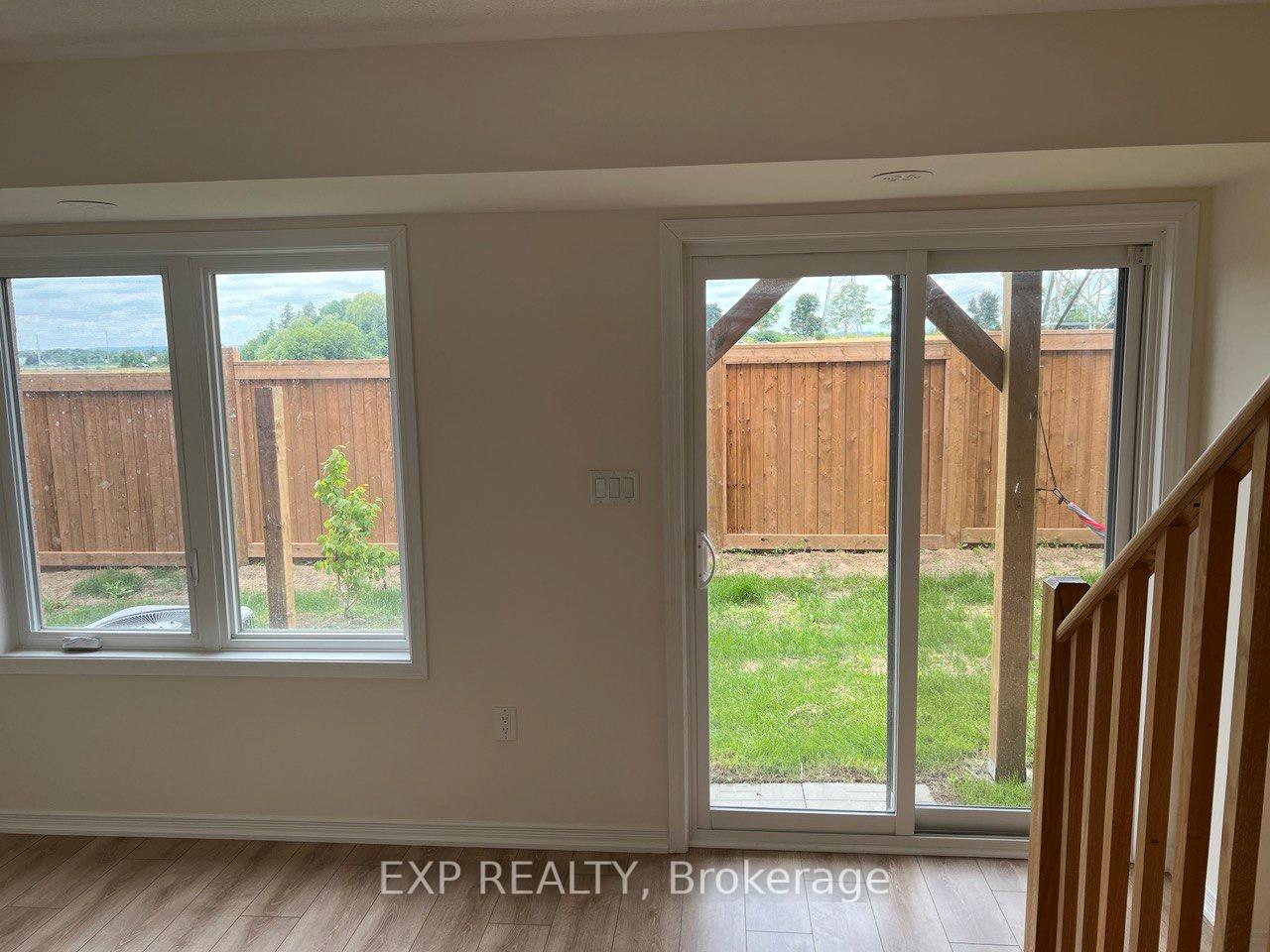 Photo 17 of Unit 27, 2663 Magdalen Path, Oshawa, Windfields — HOMEH