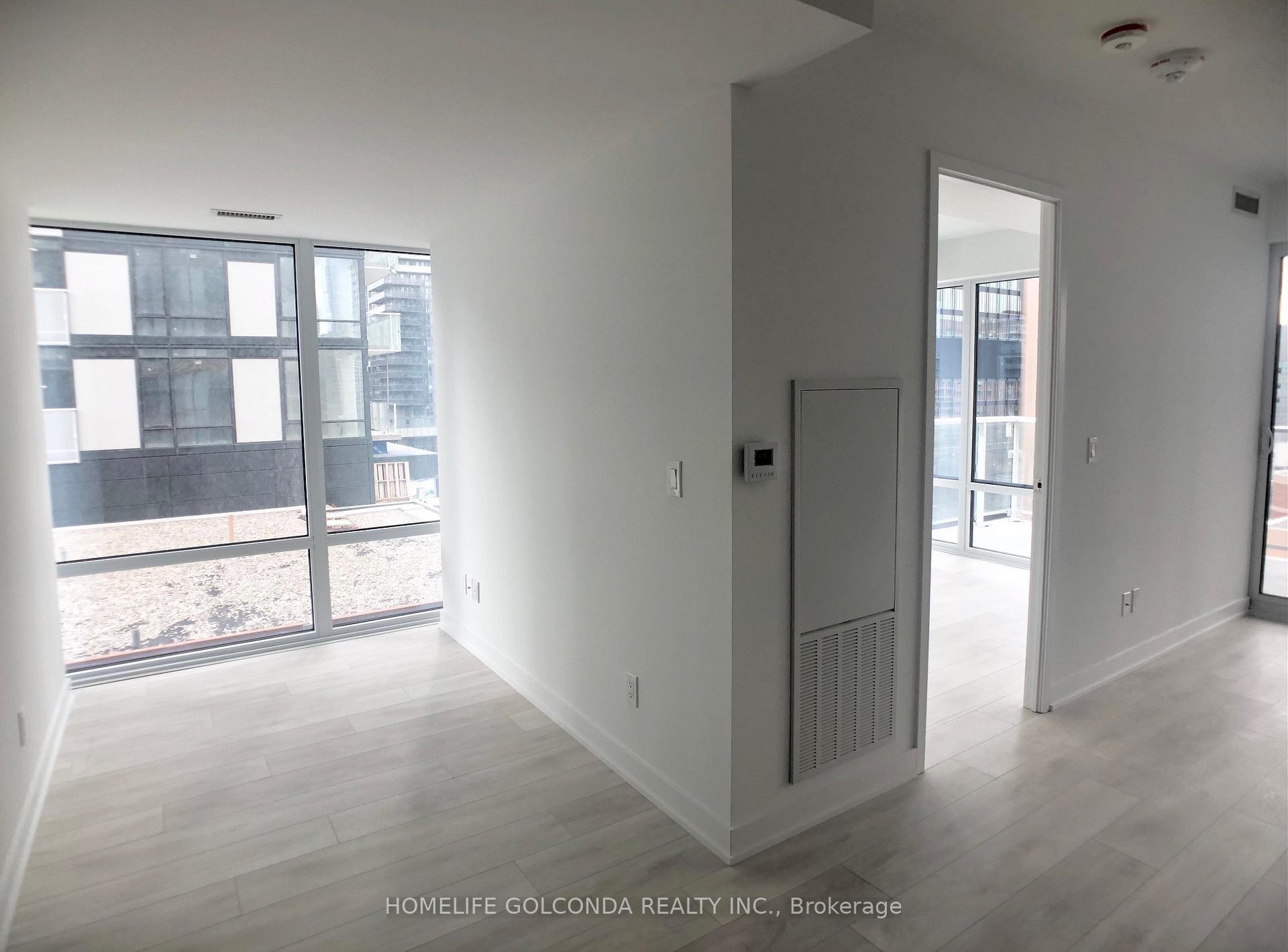 Photo 6 of Unit 905, 18 Maitland Terrace, Toronto, Church-Yonge Corridor — HOMEH