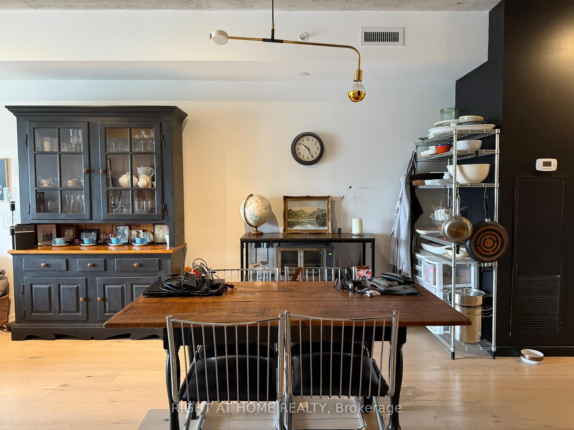 Photo 61 of Unit 809, 170 Bayview Avenue, Toronto, Waterfront Communities — HOMEH