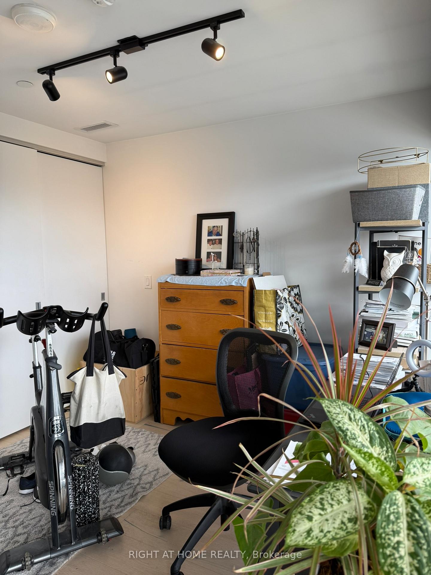 Photo 64 of Unit 809, 170 Bayview Avenue, Toronto, Waterfront Communities — HOMEH