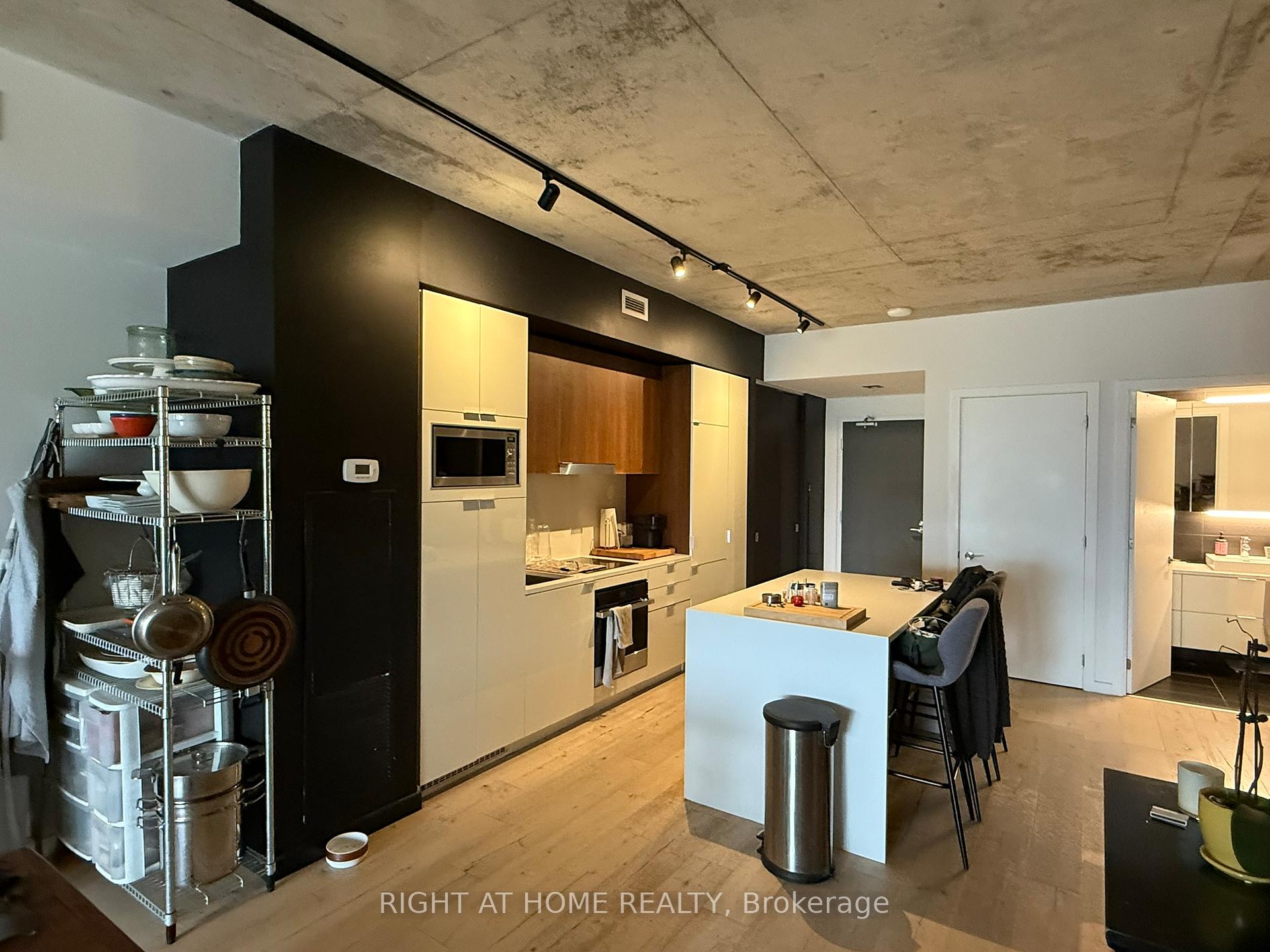 Photo 50 of Unit 809, 170 Bayview Avenue, Toronto, Waterfront Communities — HOMEH