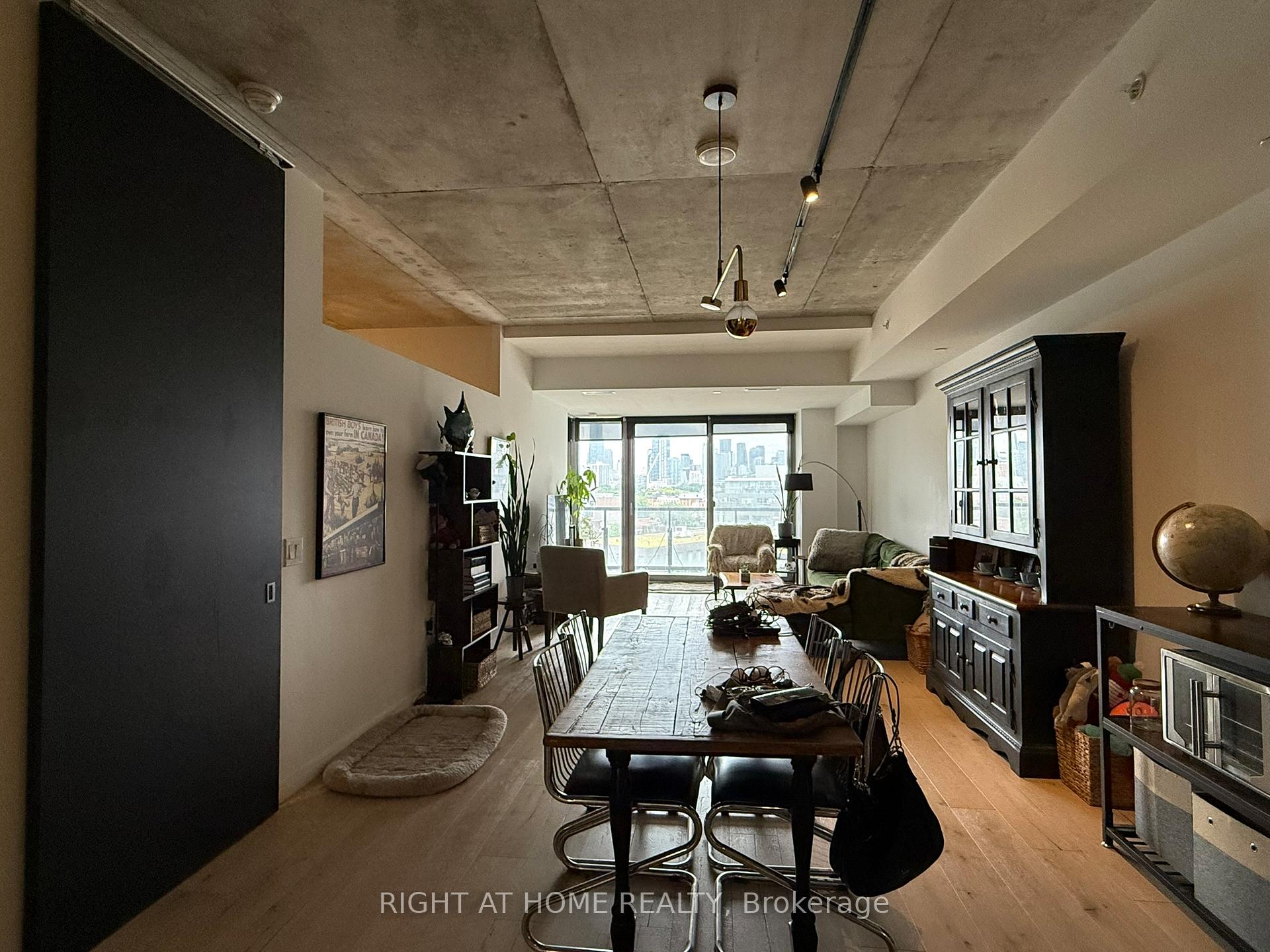 Photo 51 of Unit 809, 170 Bayview Avenue, Toronto, Waterfront Communities — HOMEH