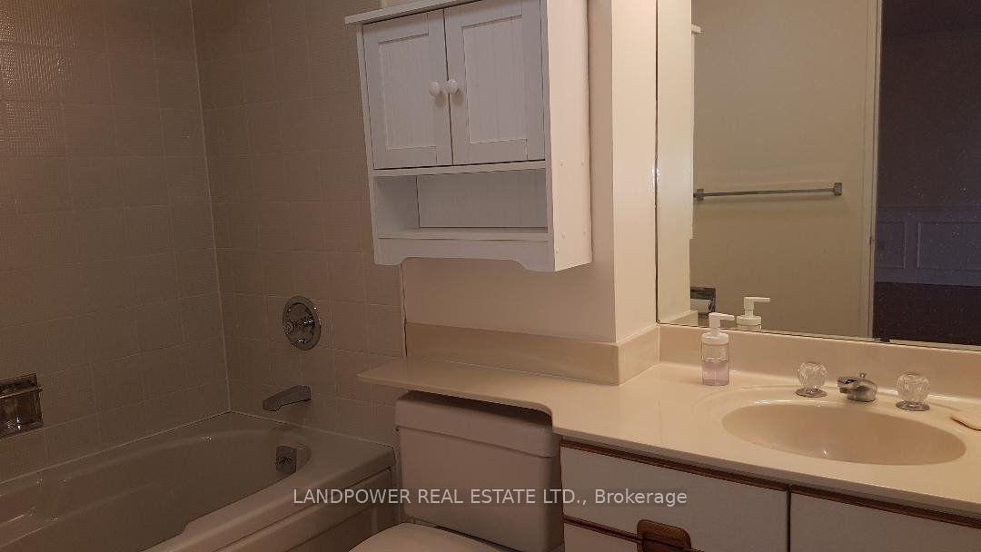 Photo 17 of Unit 1026, 25 Austin Drive, Markham, Markville — HOMEH