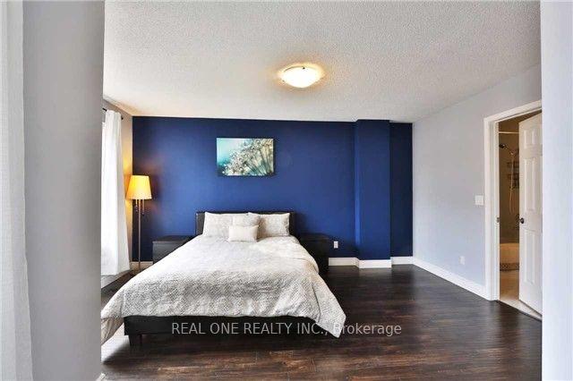 Photo 19 of Unit 25, 10 Cox Boulevard, Markham, Unionville — HOMEH