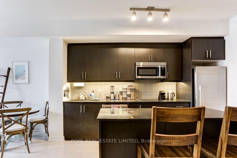Photo 5 of Unit 2003, 1 The Esplanade, Toronto, Waterfront Communities — HOMEH