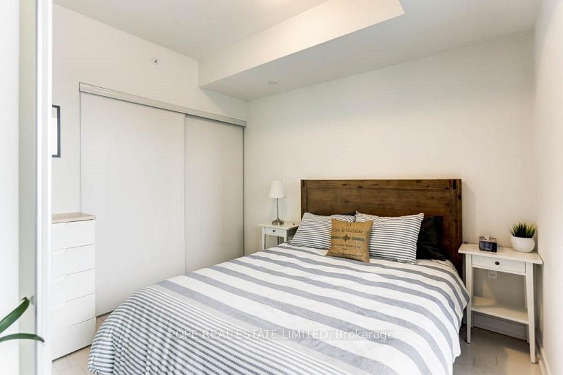 Photo 14 of Unit 2003, 1 The Esplanade, Toronto, Waterfront Communities — HOMEH