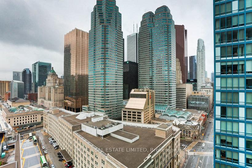 Photo 20 of Unit 2003, 1 The Esplanade, Toronto, Waterfront Communities — HOMEH