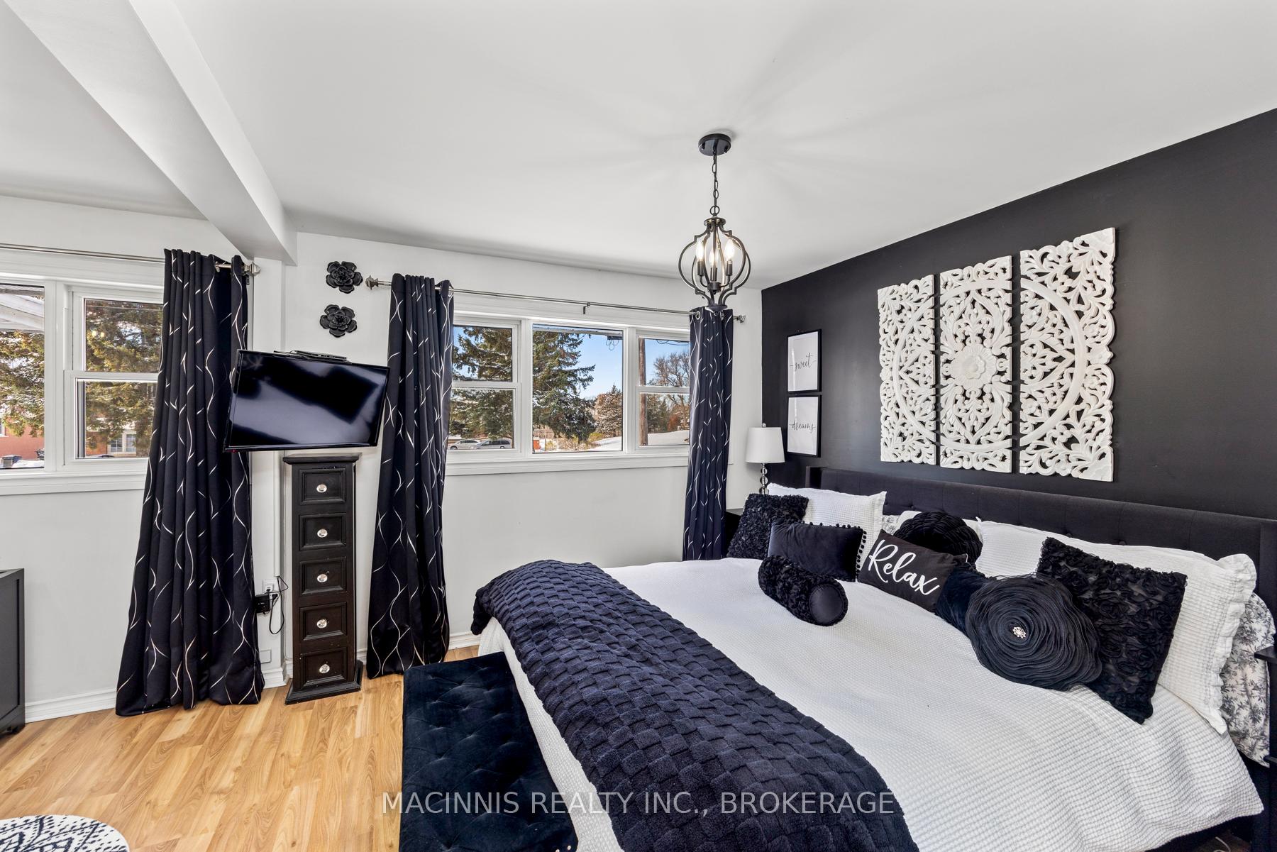 Photo 16 of 6196 Lakeview Drive, Frontenac, Frontenac South — HOMEH