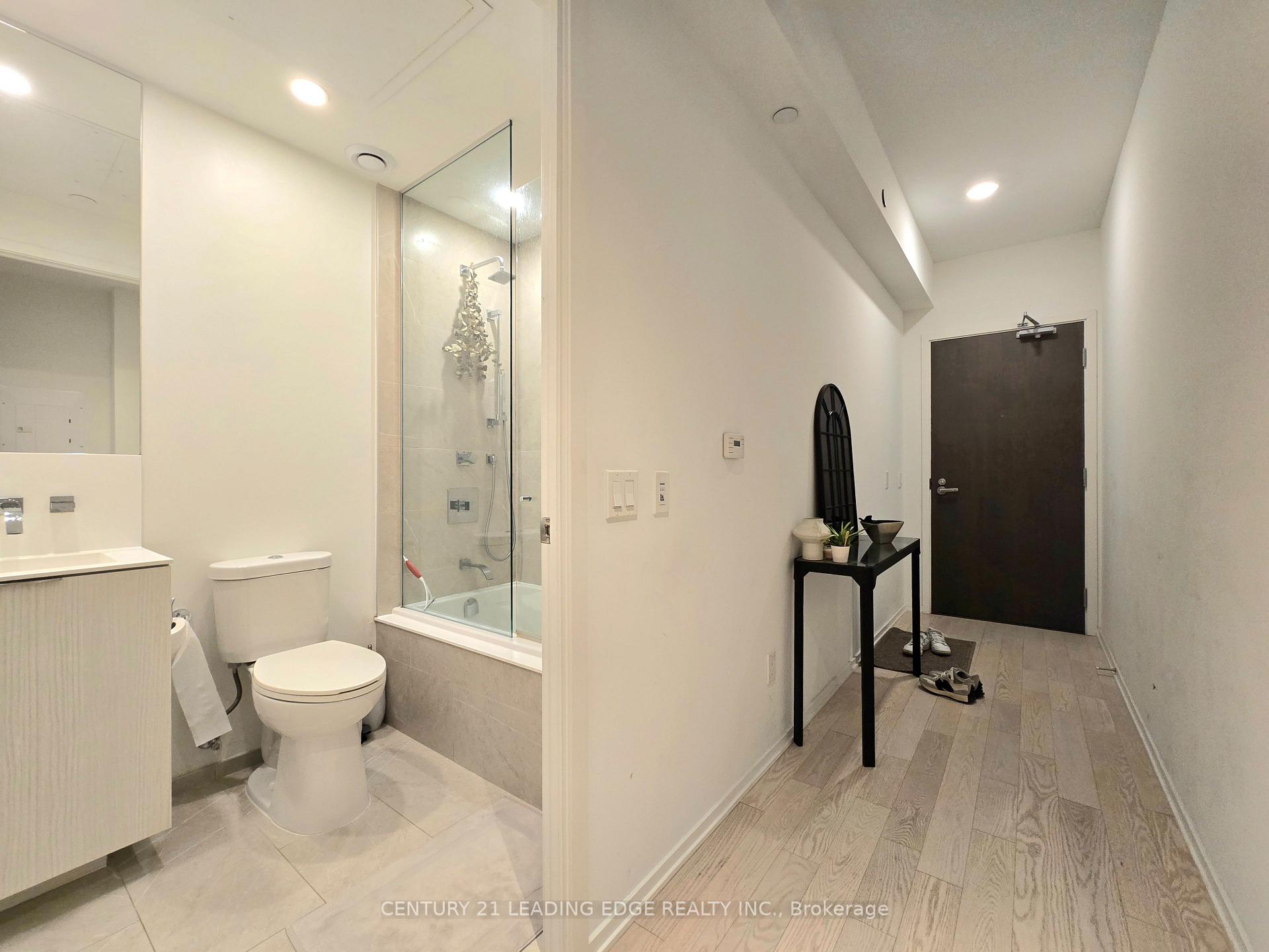 Photo 2 of Unit 811, 12 Bonnycastle Street, Toronto, Waterfront Communities — HOMEH