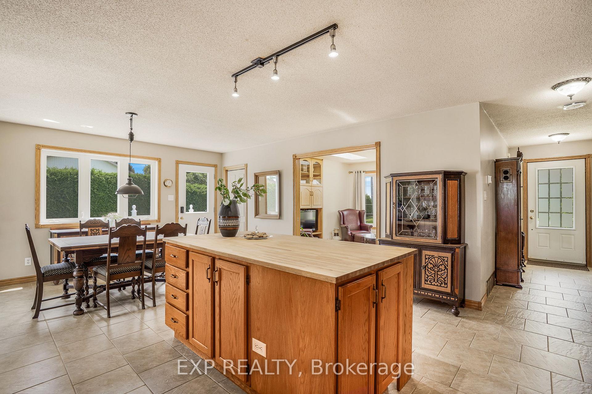 Photo 8 of 733 Greenlane Road, Champlain, Champlain Twp — HOMEH