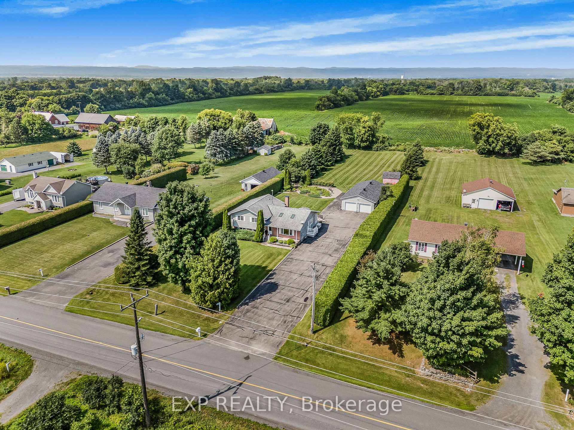 Photo 34 of 733 Greenlane Road, Champlain, Champlain Twp — HOMEH