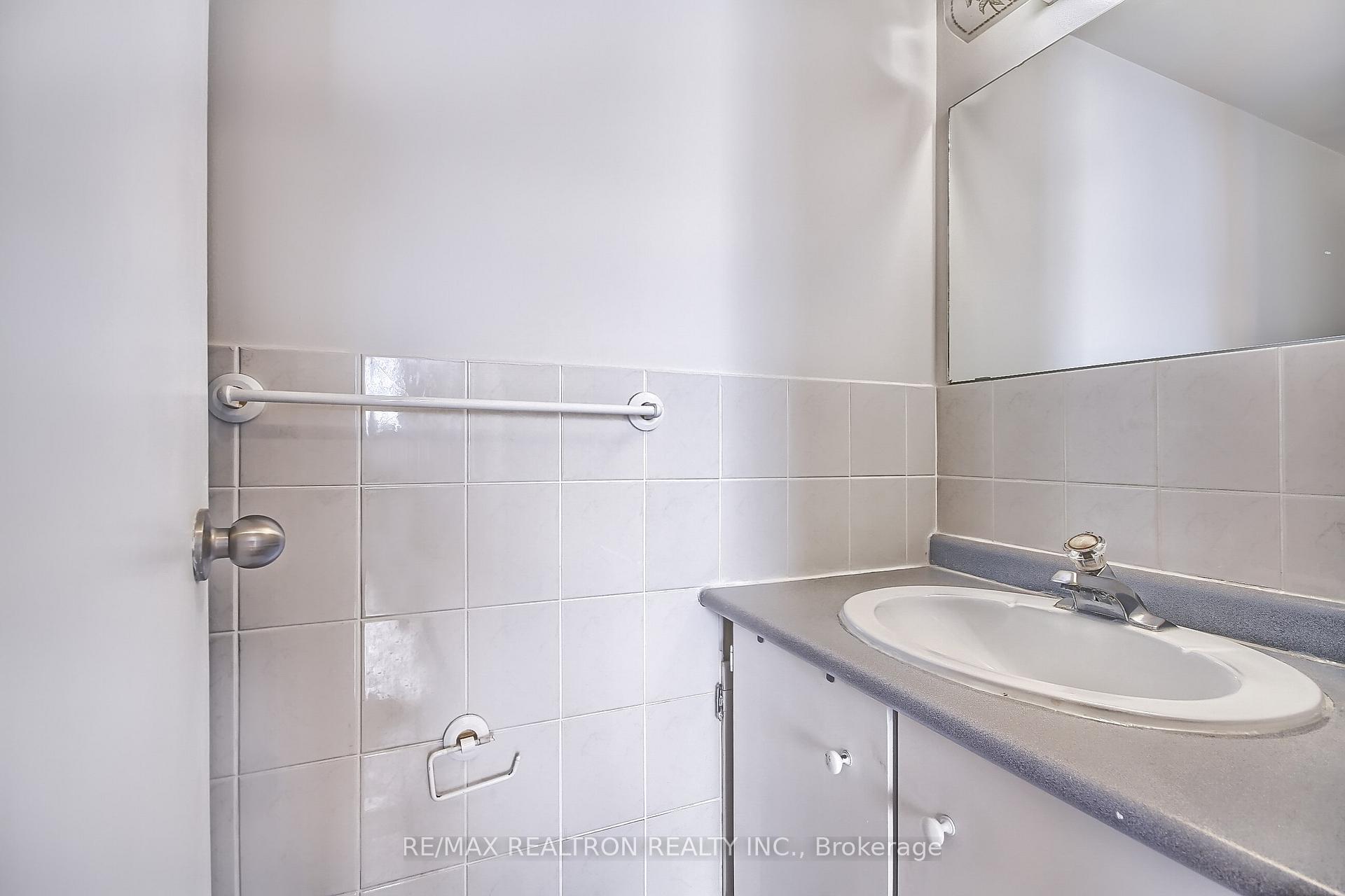 Photo 40 of Unit Ph702, 180 Dudley Avenue, Markham, Thornhill — HOMEH