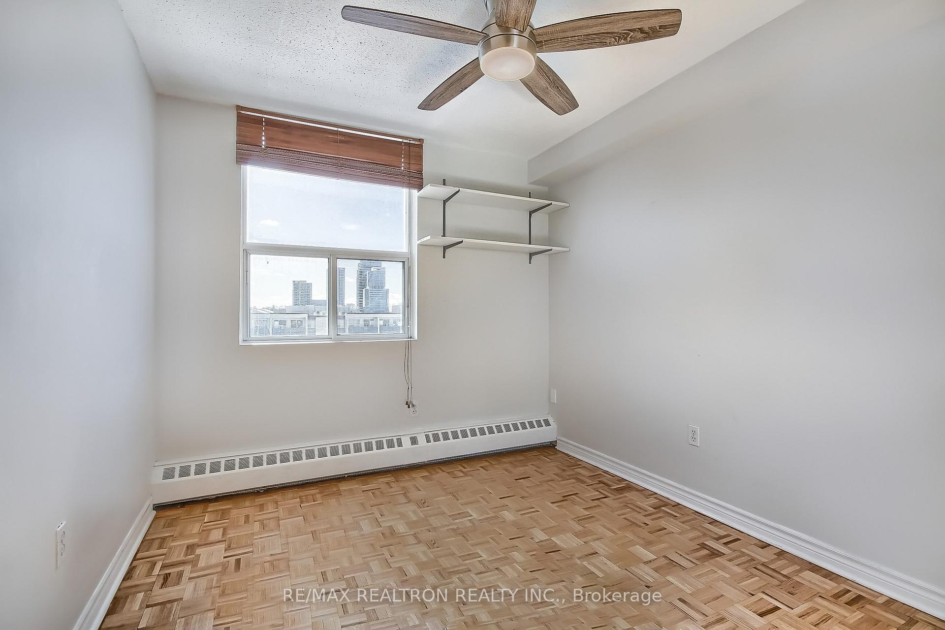 Photo 25 of Unit Ph702, 180 Dudley Avenue, Markham, Thornhill — HOMEH