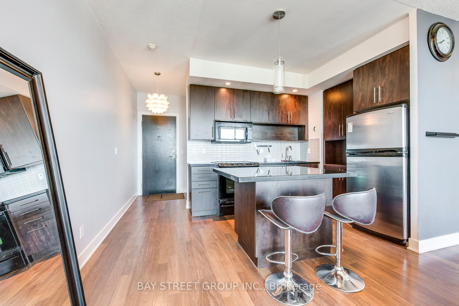 Photo 27 of Unit 3704, 120 Homewood Avenue, Toronto, North St. James Town — HOMEH