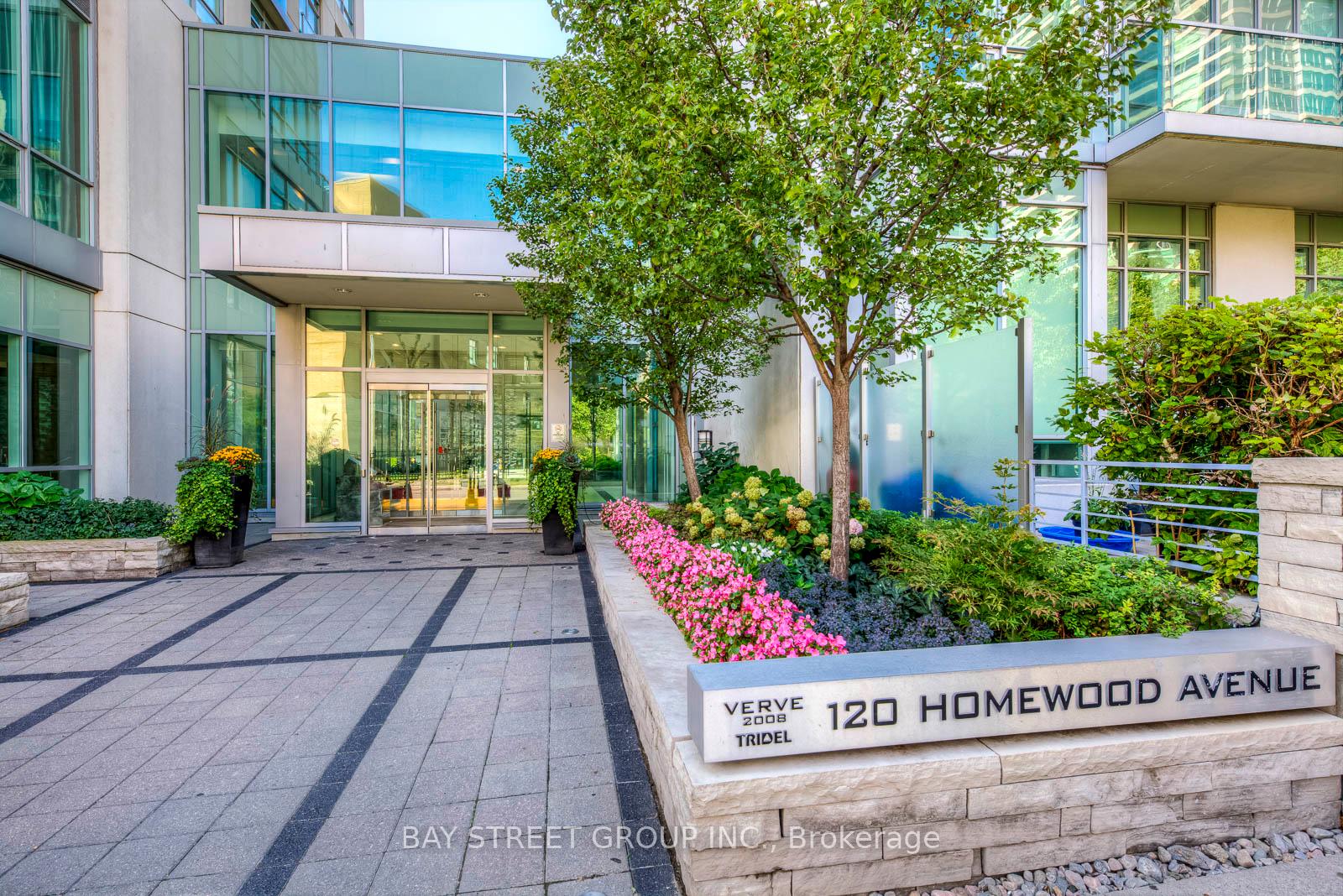 Photo 3 of Unit 3704, 120 Homewood Avenue, Toronto, North St. James Town — HOMEH