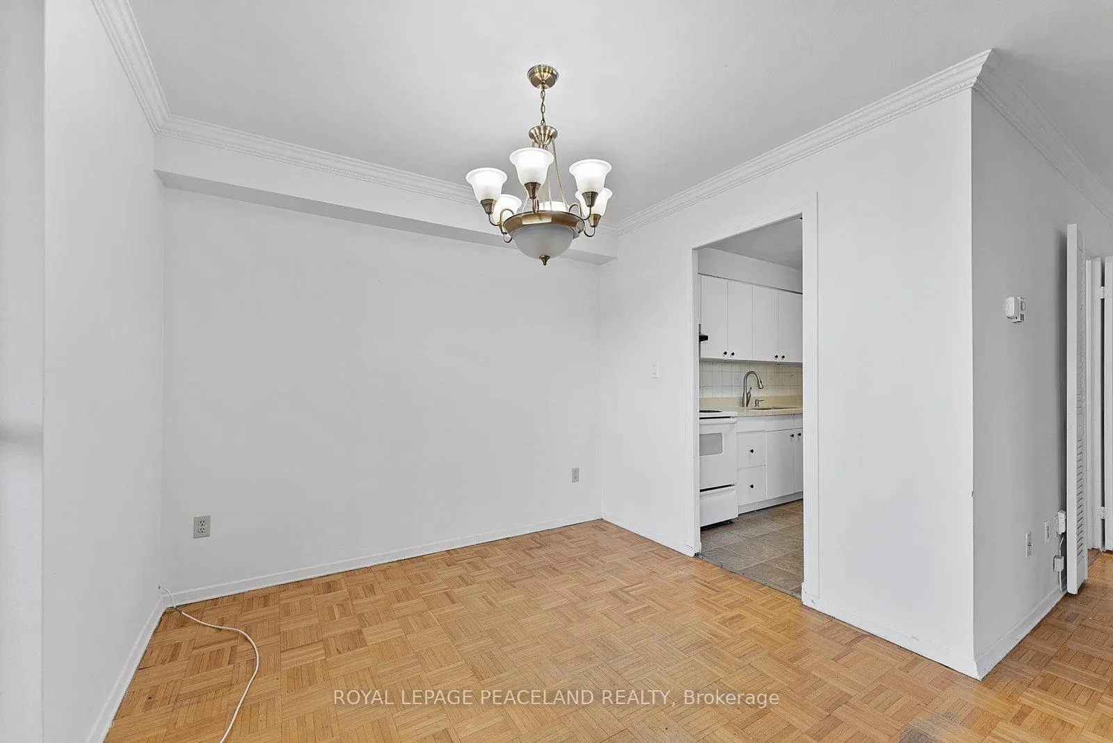 Photo 6 of Unit 419, 5 Massey Square, Toronto, Crescent Town — HOMEH