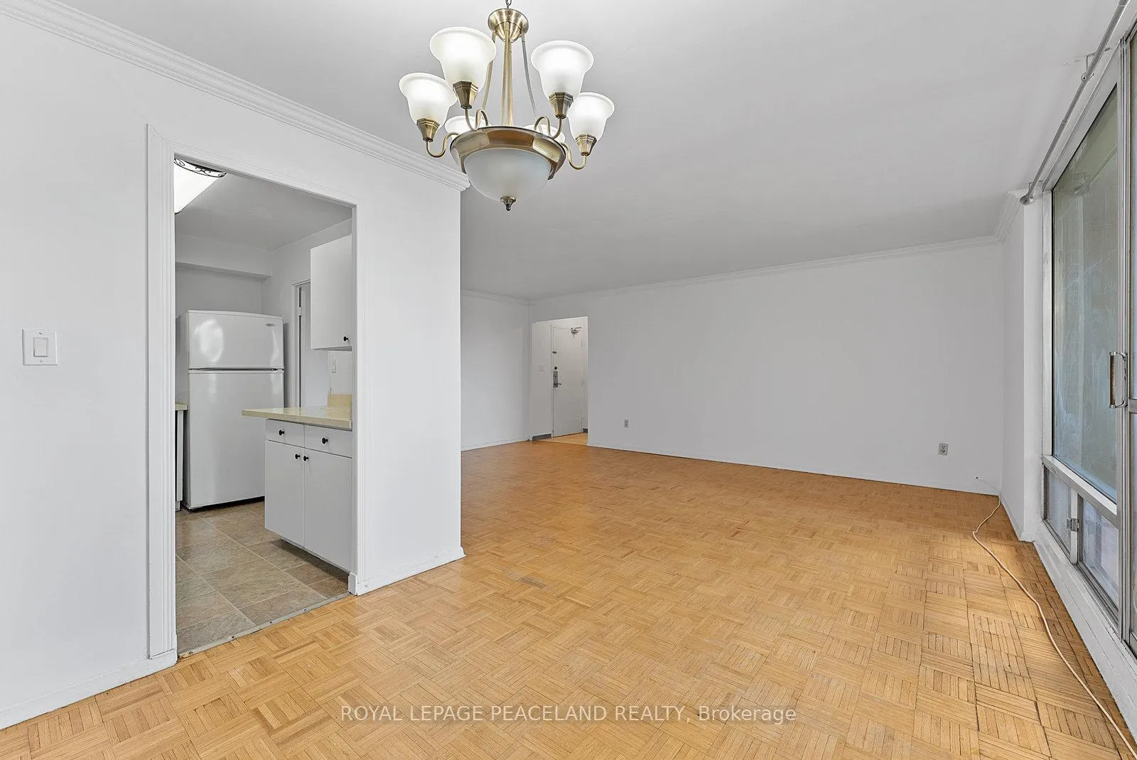 Photo 8 of Unit 419, 5 Massey Square, Toronto, Crescent Town — HOMEH