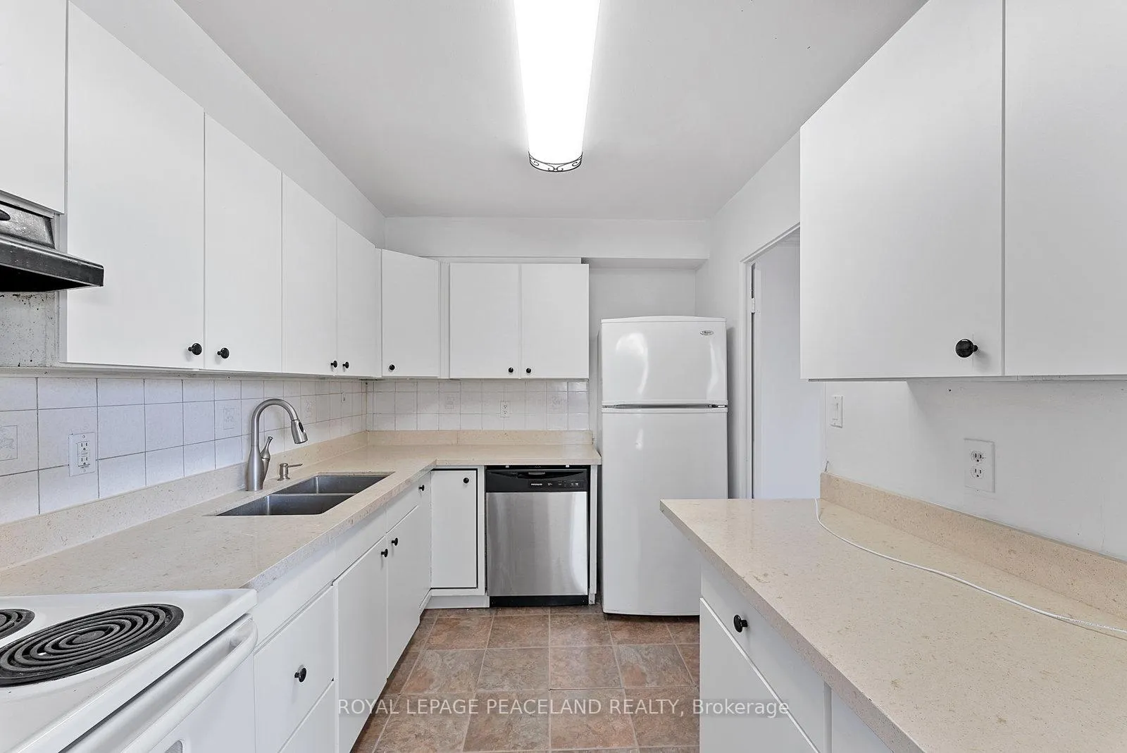 Photo 9 of Unit 419, 5 Massey Square, Toronto, Crescent Town — HOMEH