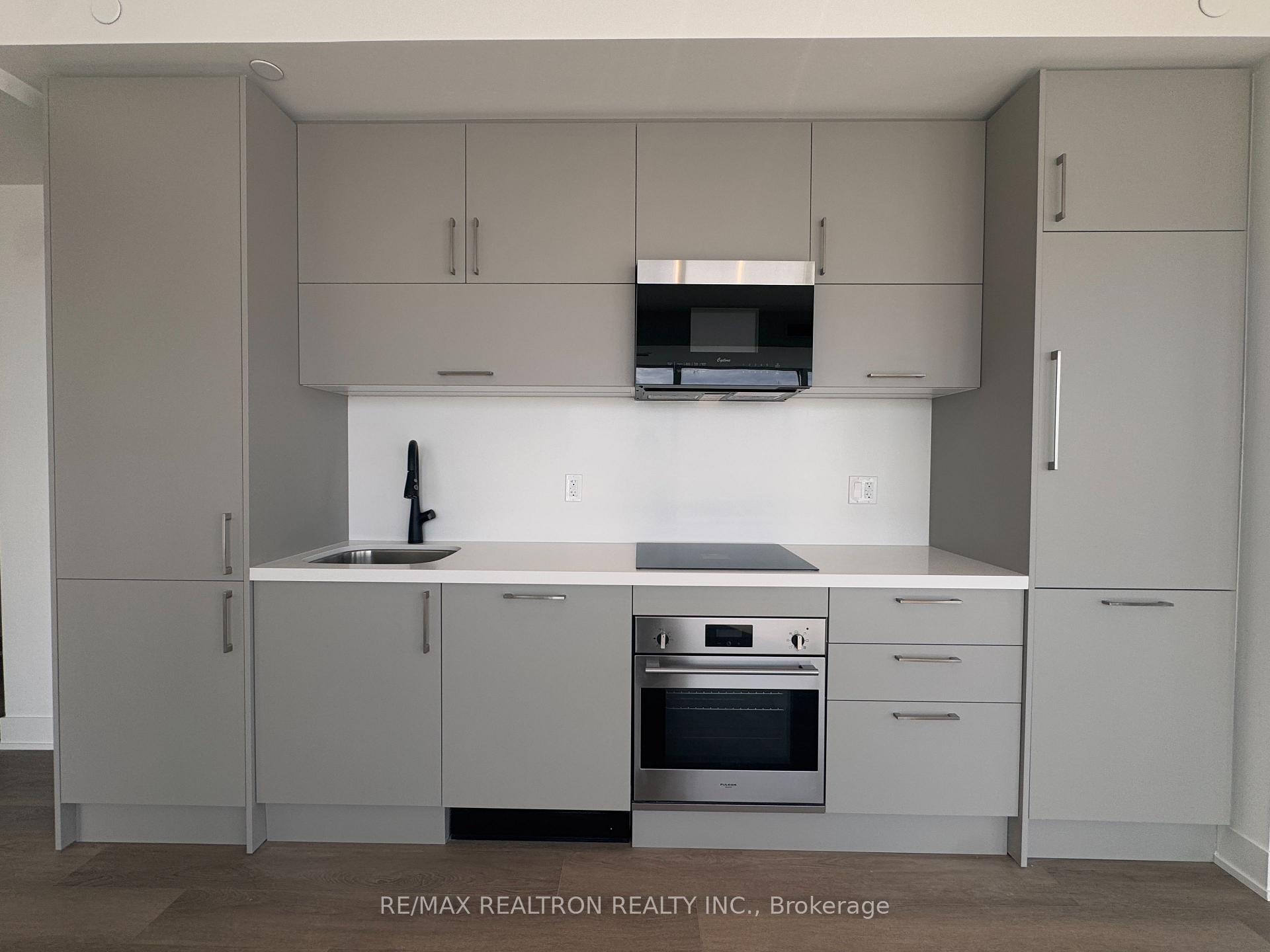 Photo 4 of Unit 1007, 38 Andre De Grasse Street, Markham, Unionville — HOMEH