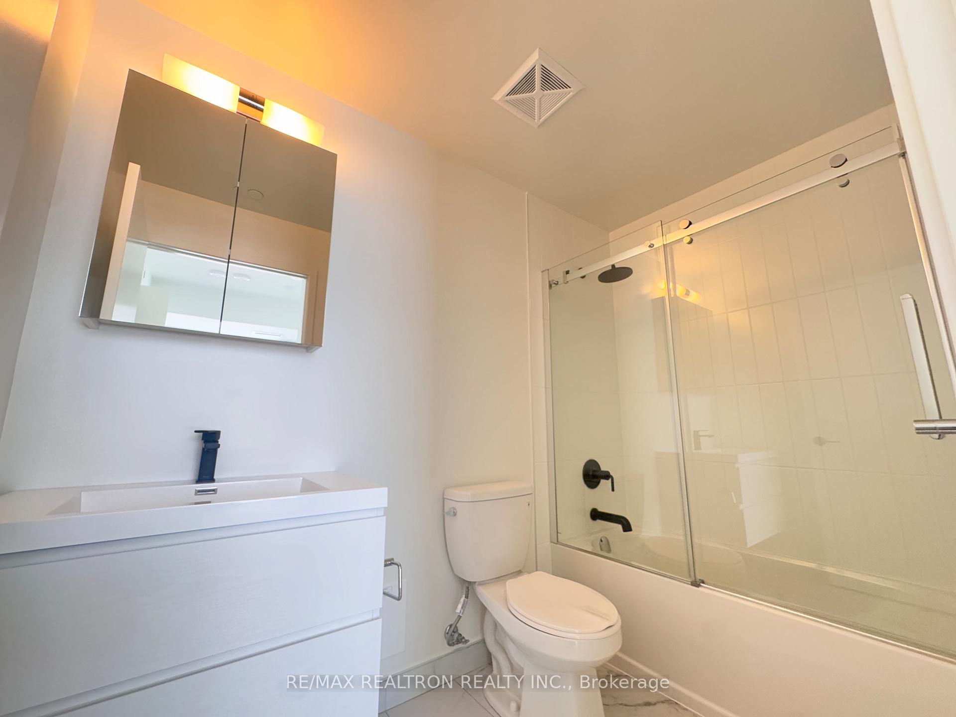 Photo 8 of Unit 1007, 38 Andre De Grasse Street, Markham, Unionville — HOMEH