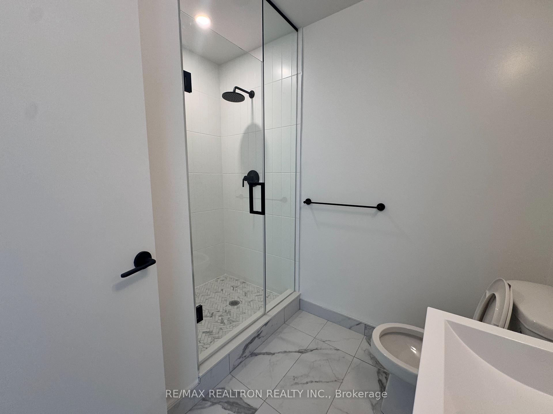 Photo 12 of Unit 1007, 38 Andre De Grasse Street, Markham, Unionville — HOMEH